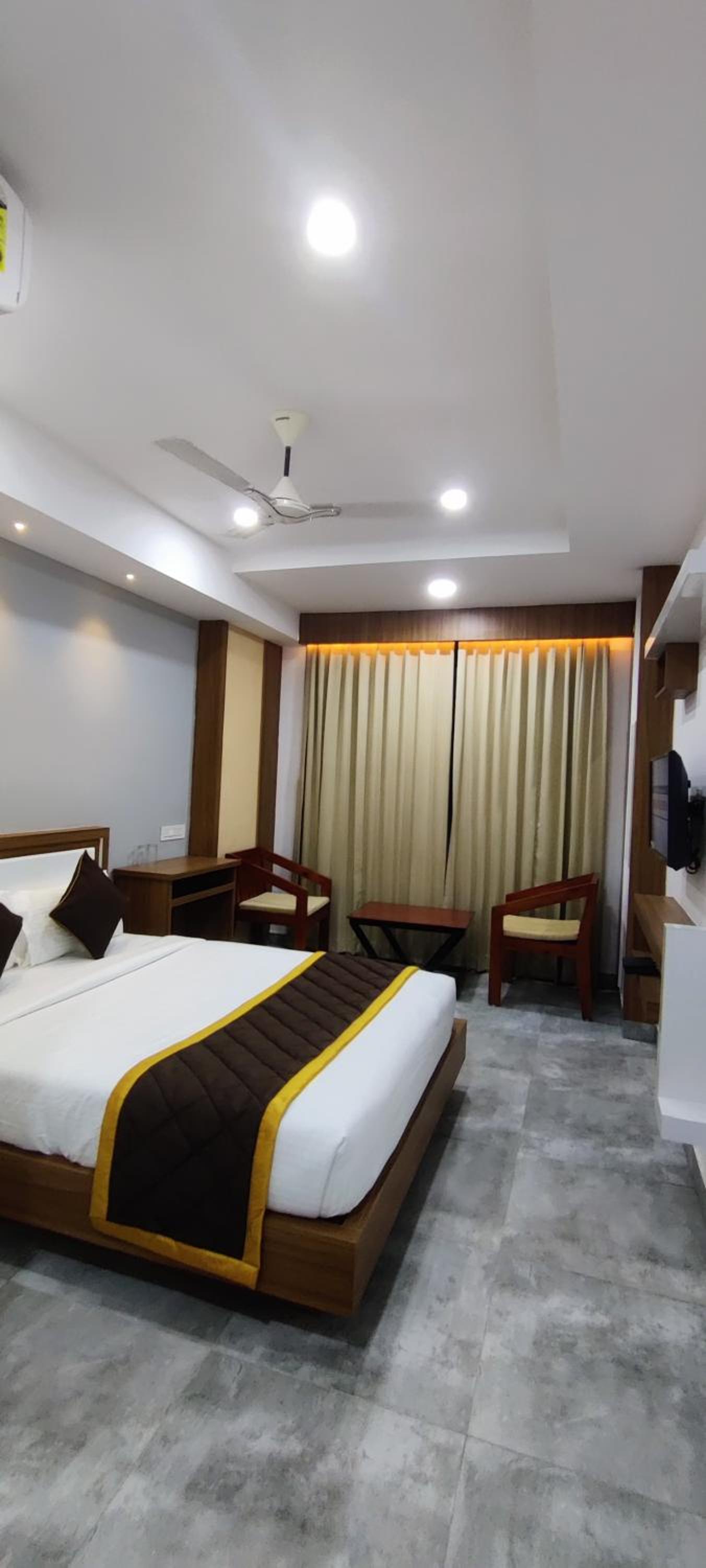 Double Room - Photo 2