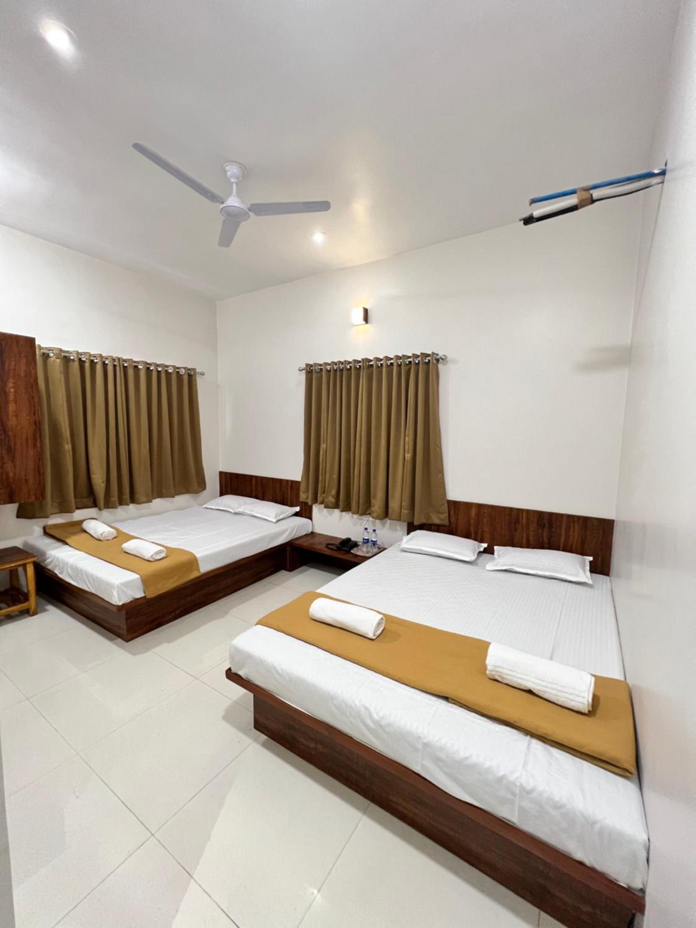 Quadruple Room AC