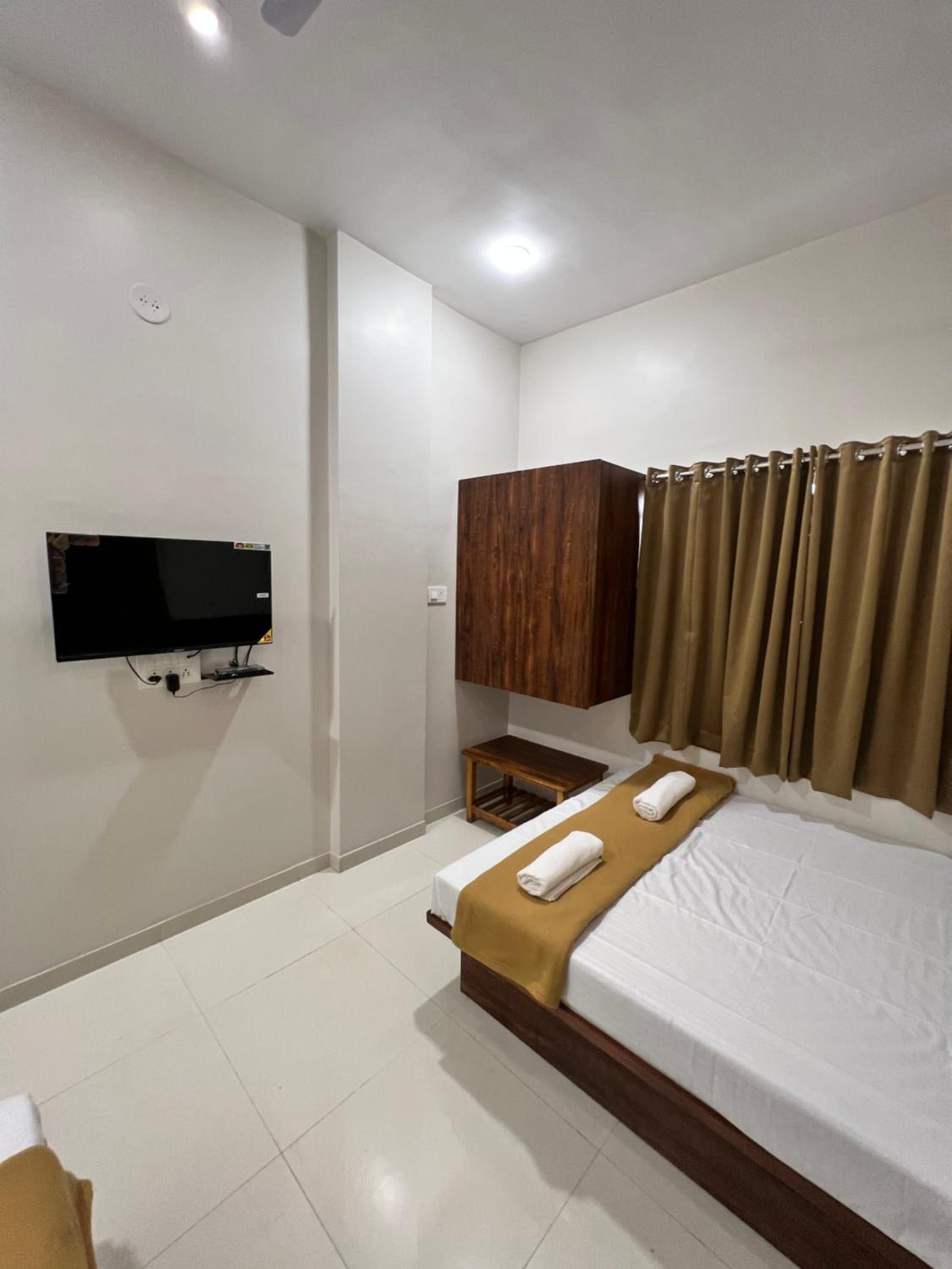 Quad Room Non AC