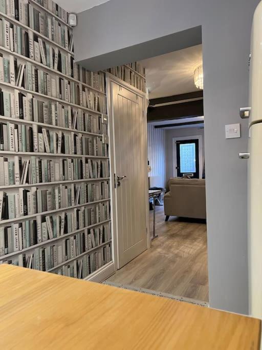 Three-Bedroom House - Photo 6
