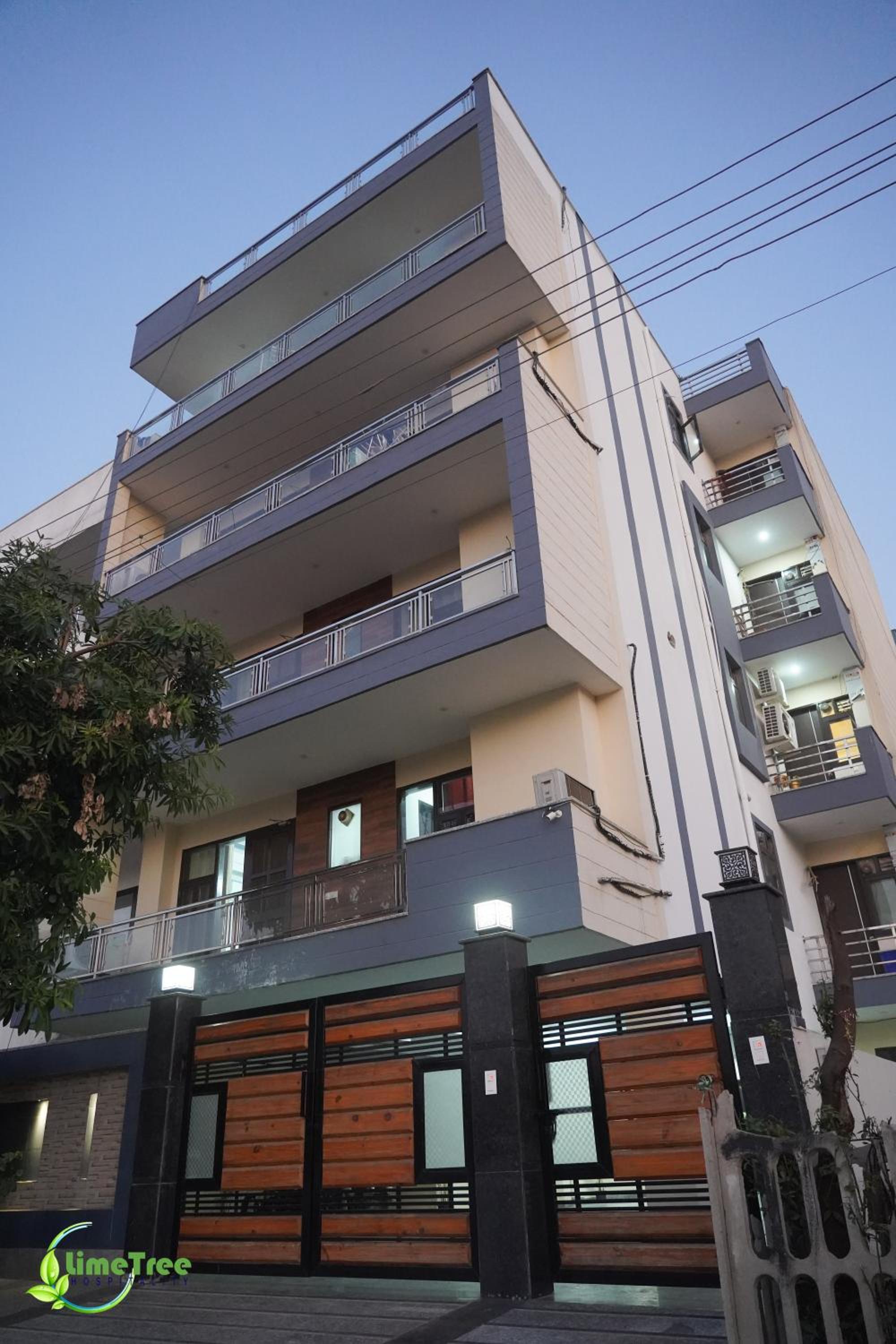 Two-Bedroom Apartment - Photo 39