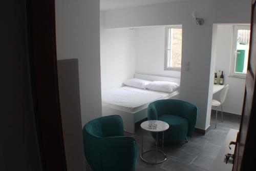 Studio Apartment with Sea View photo 2