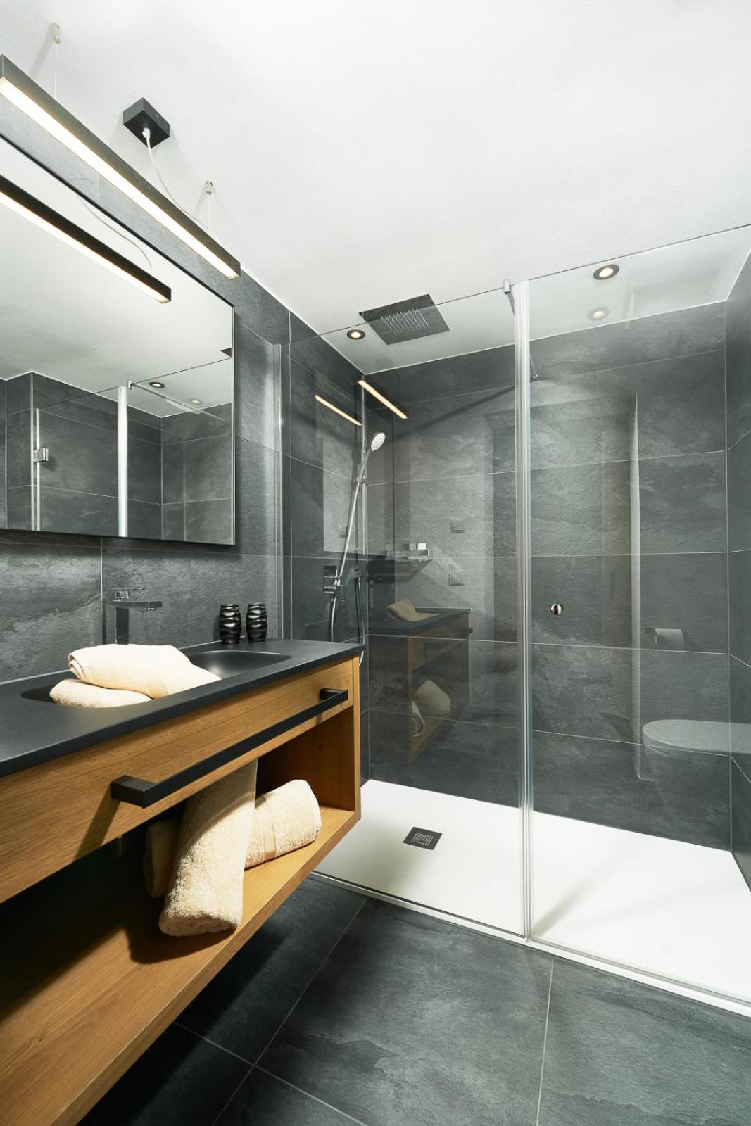 Studio Apartment photo 3