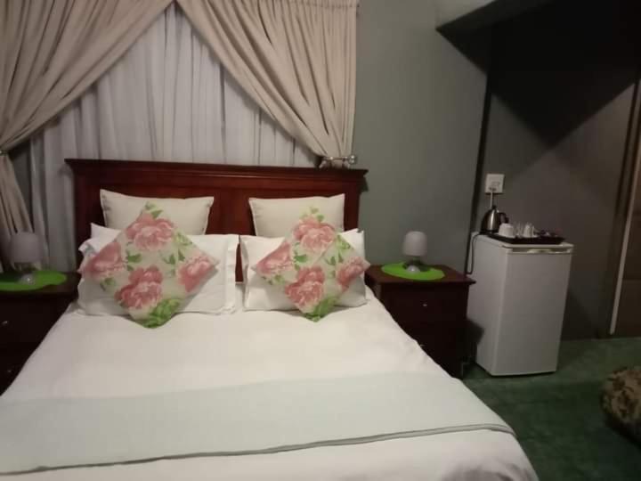 Deluxe Double Room - Photo 5