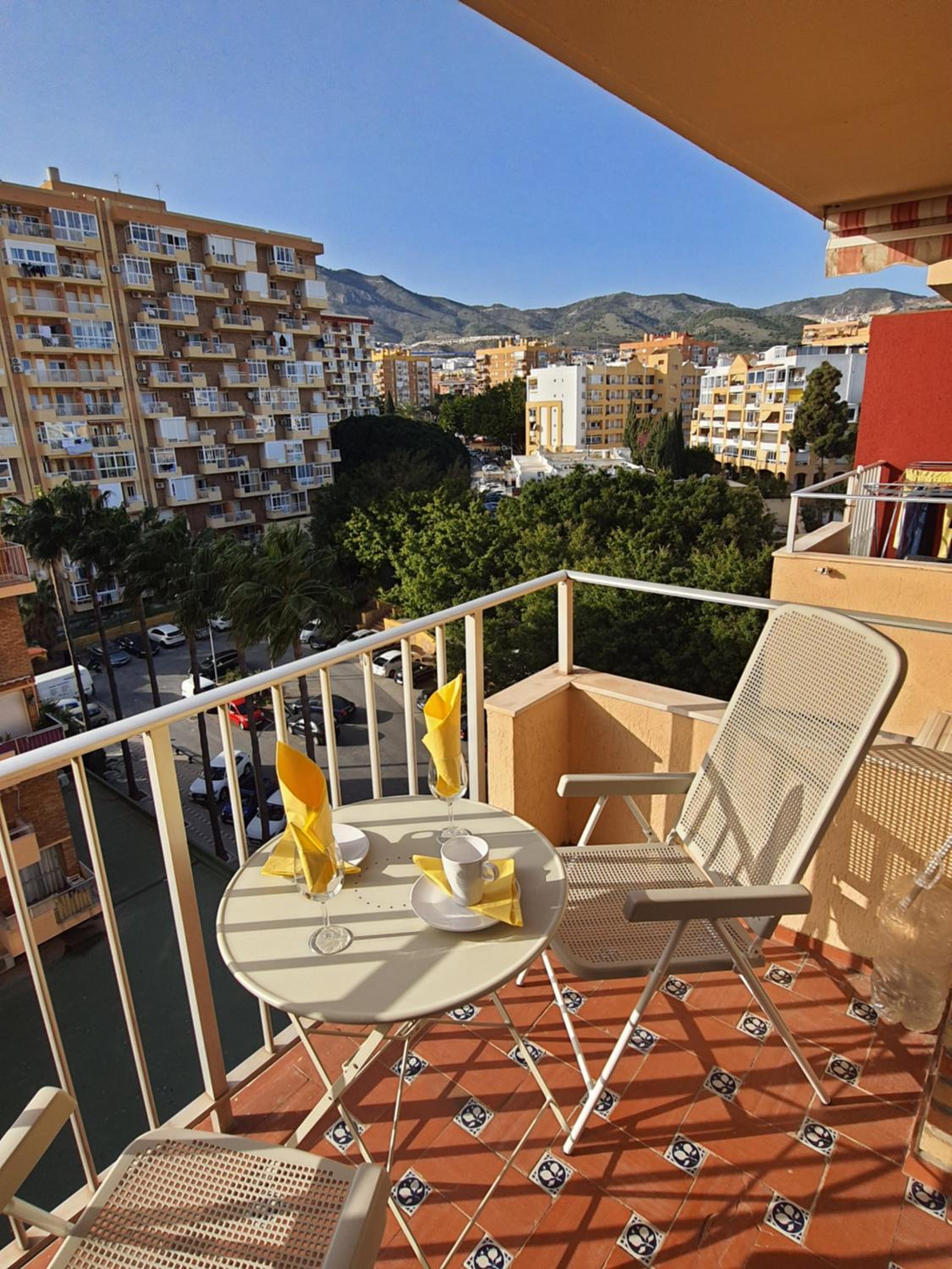 Studio Apartment photo 2