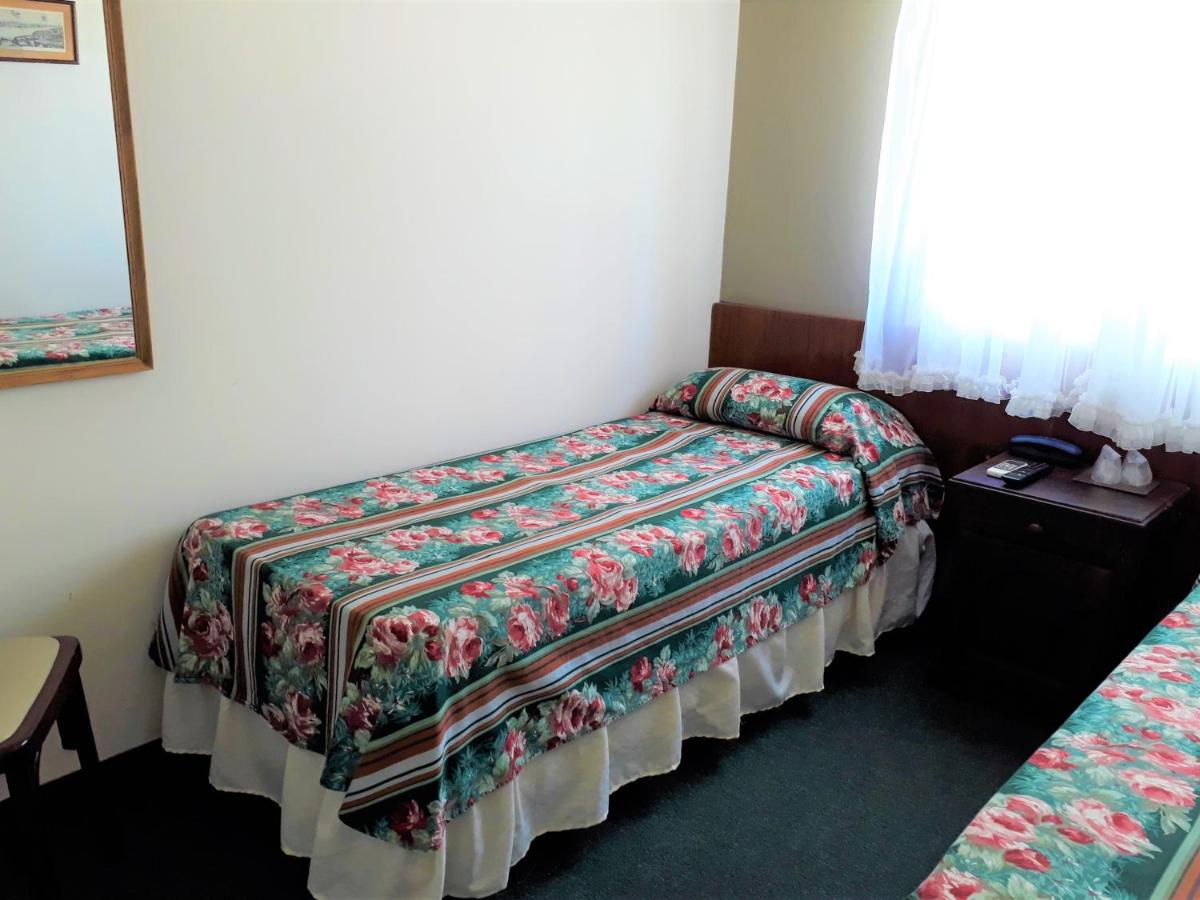 Budget Double Room photo 3