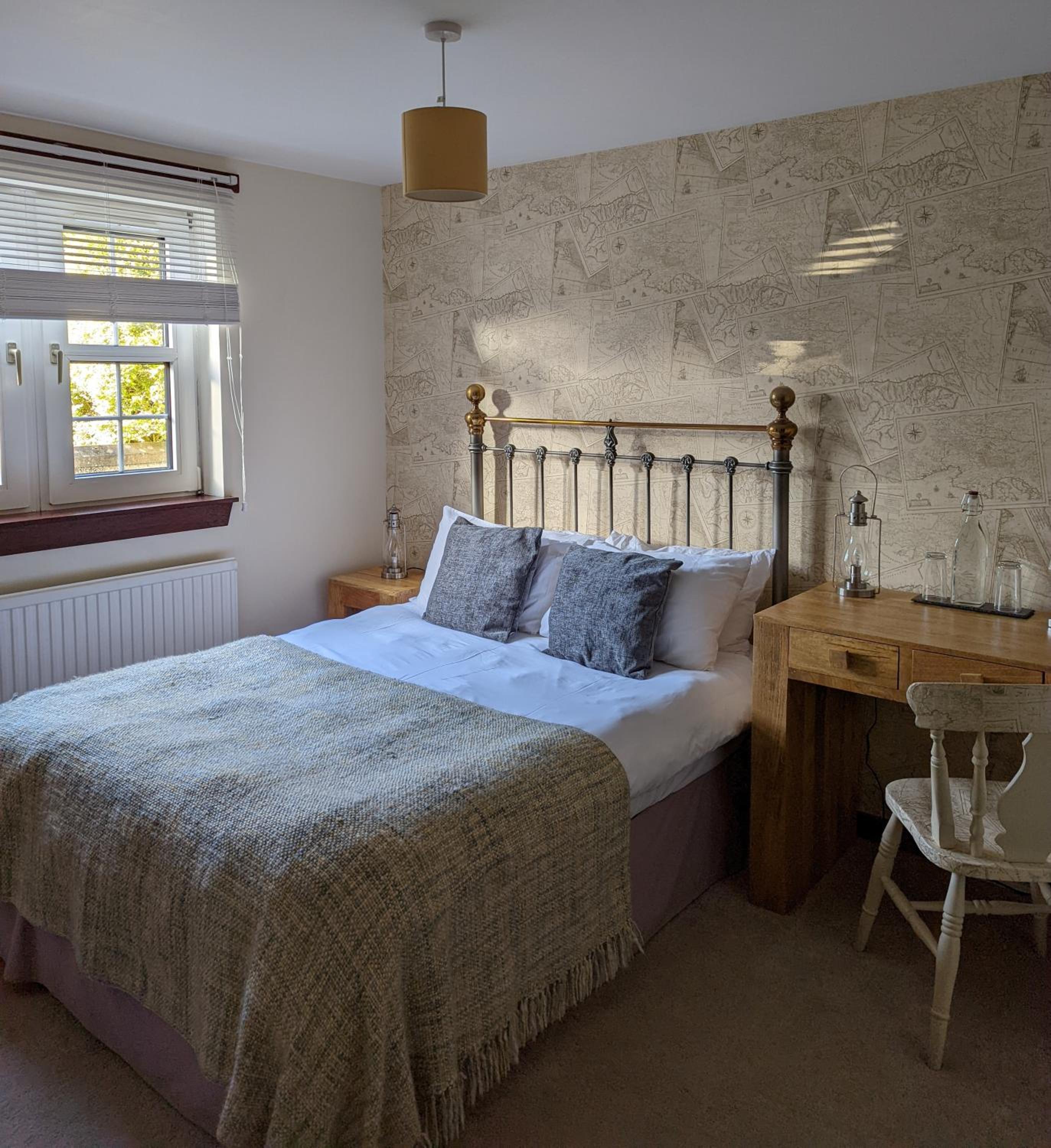 Small Double Room - Photo 4