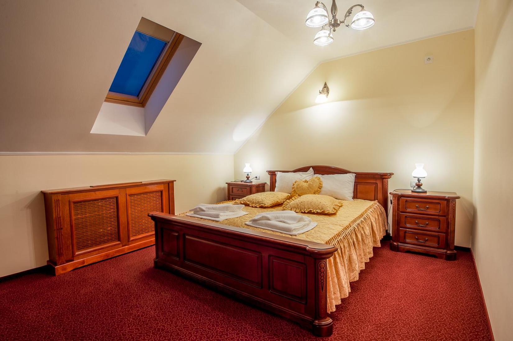 Standard One-Bedroom Suite - Photo 3