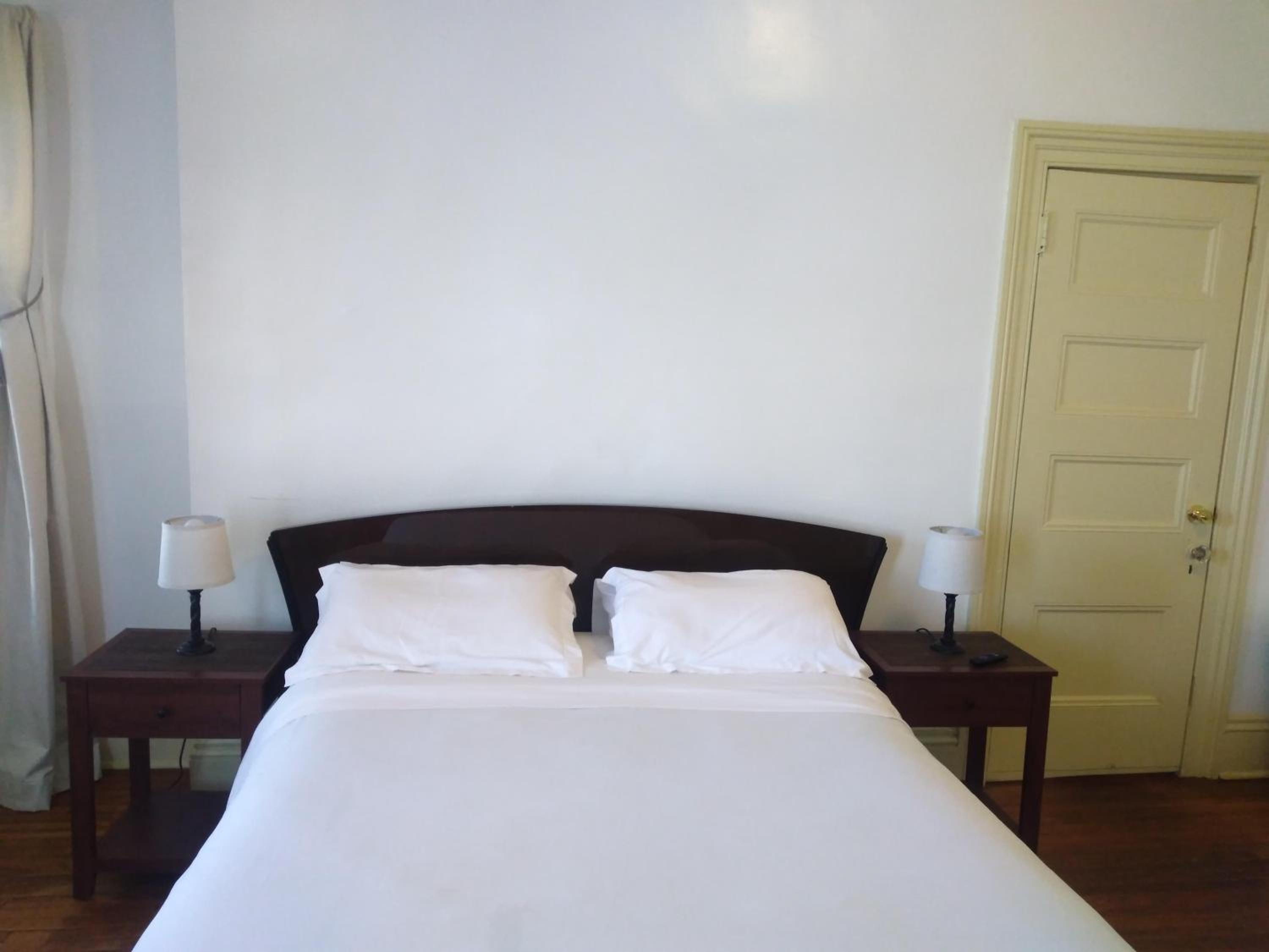Deluxe Queen Room photo 1