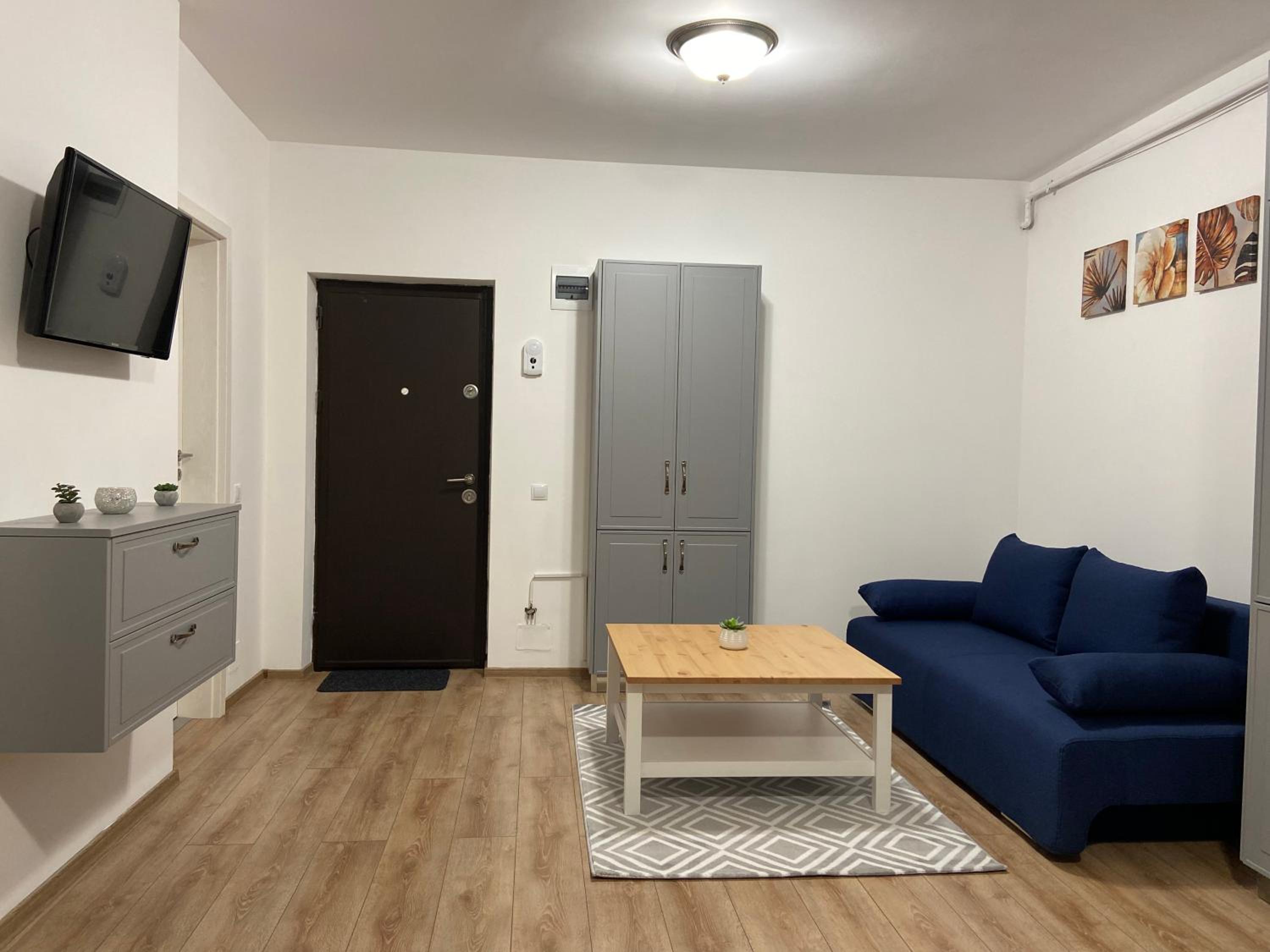 One-Bedroom Apartment - Photo 20