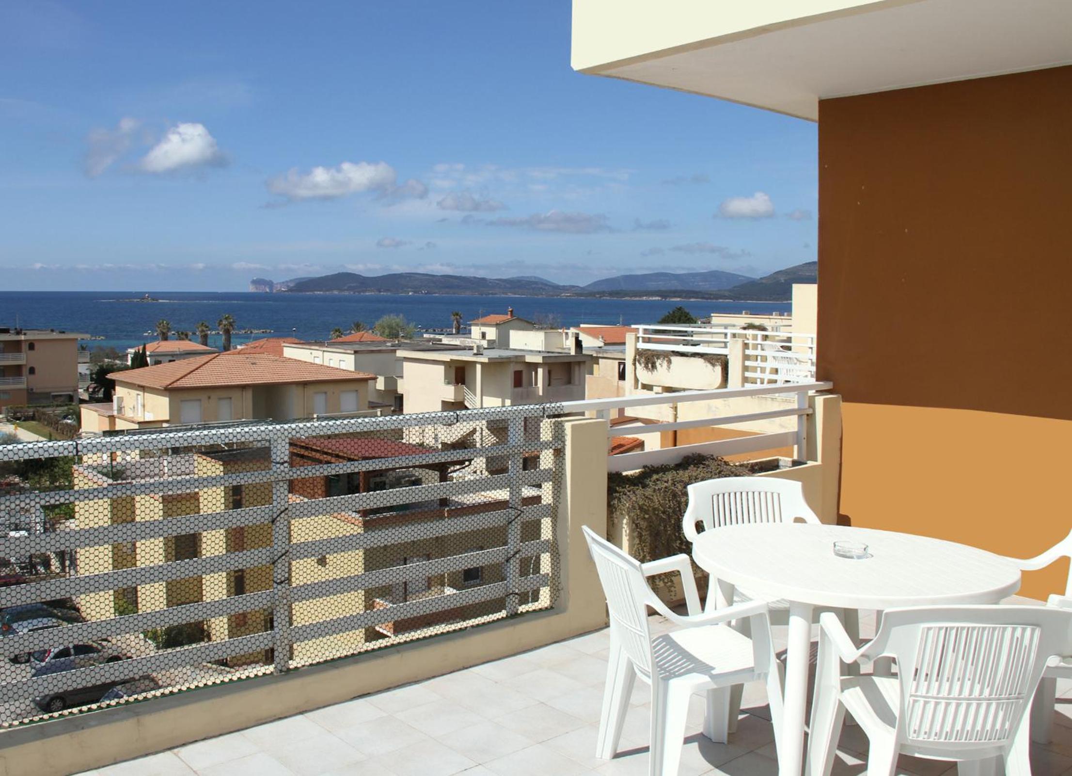 Apartment with Sea View photo 2
