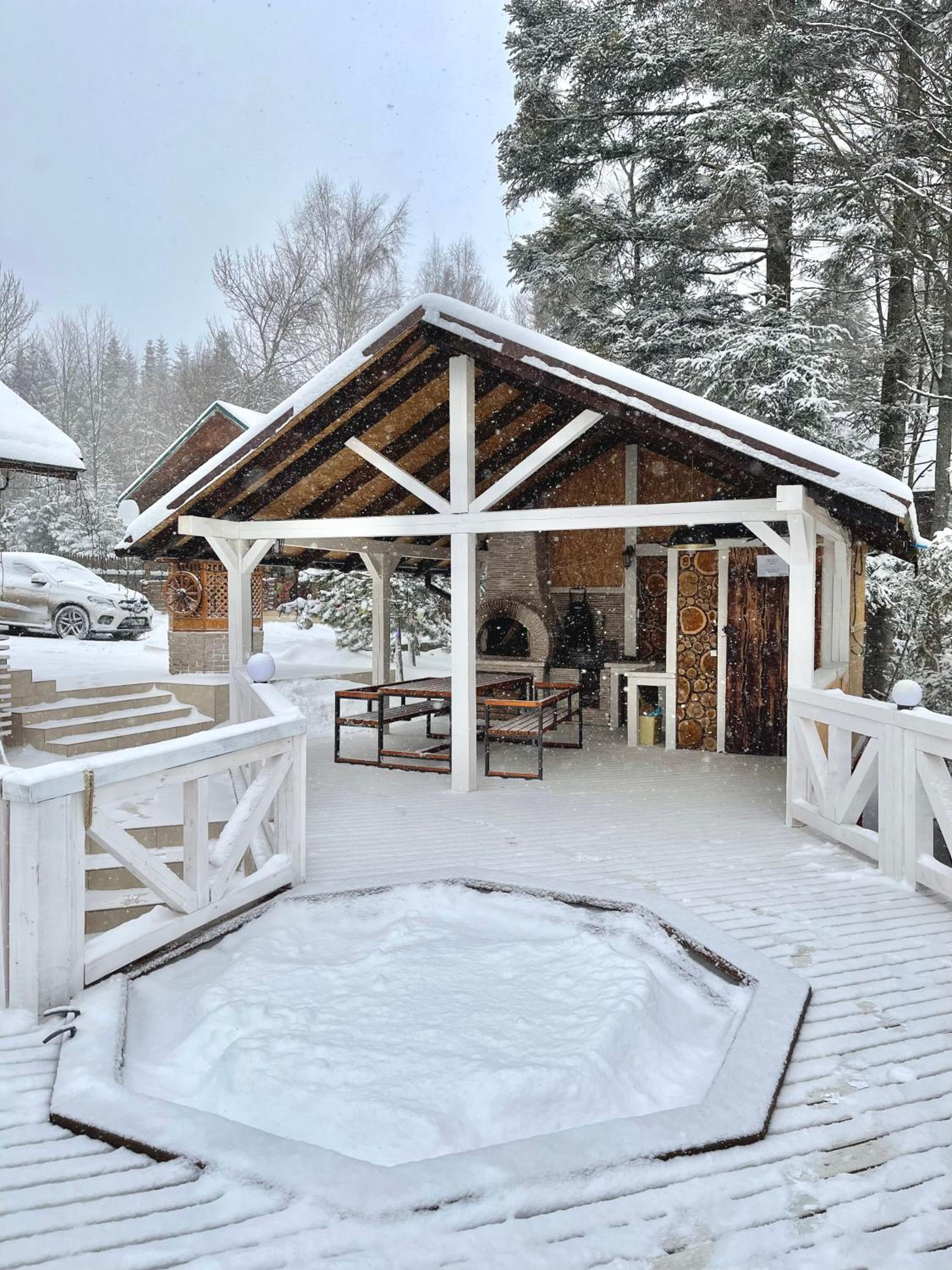 Three-Bedroom Chalet photo 3