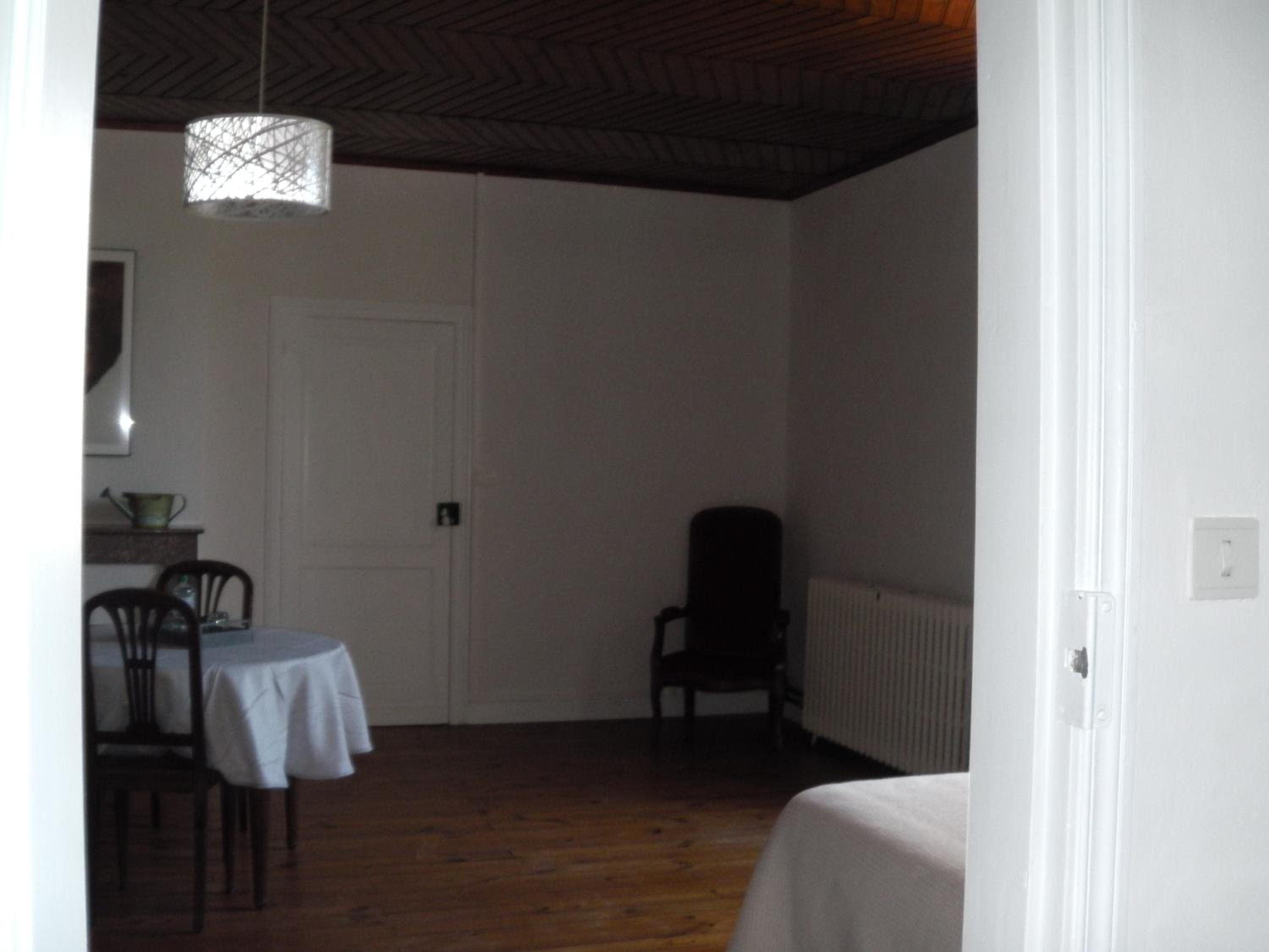 Two-Bedroom Suite photo 3