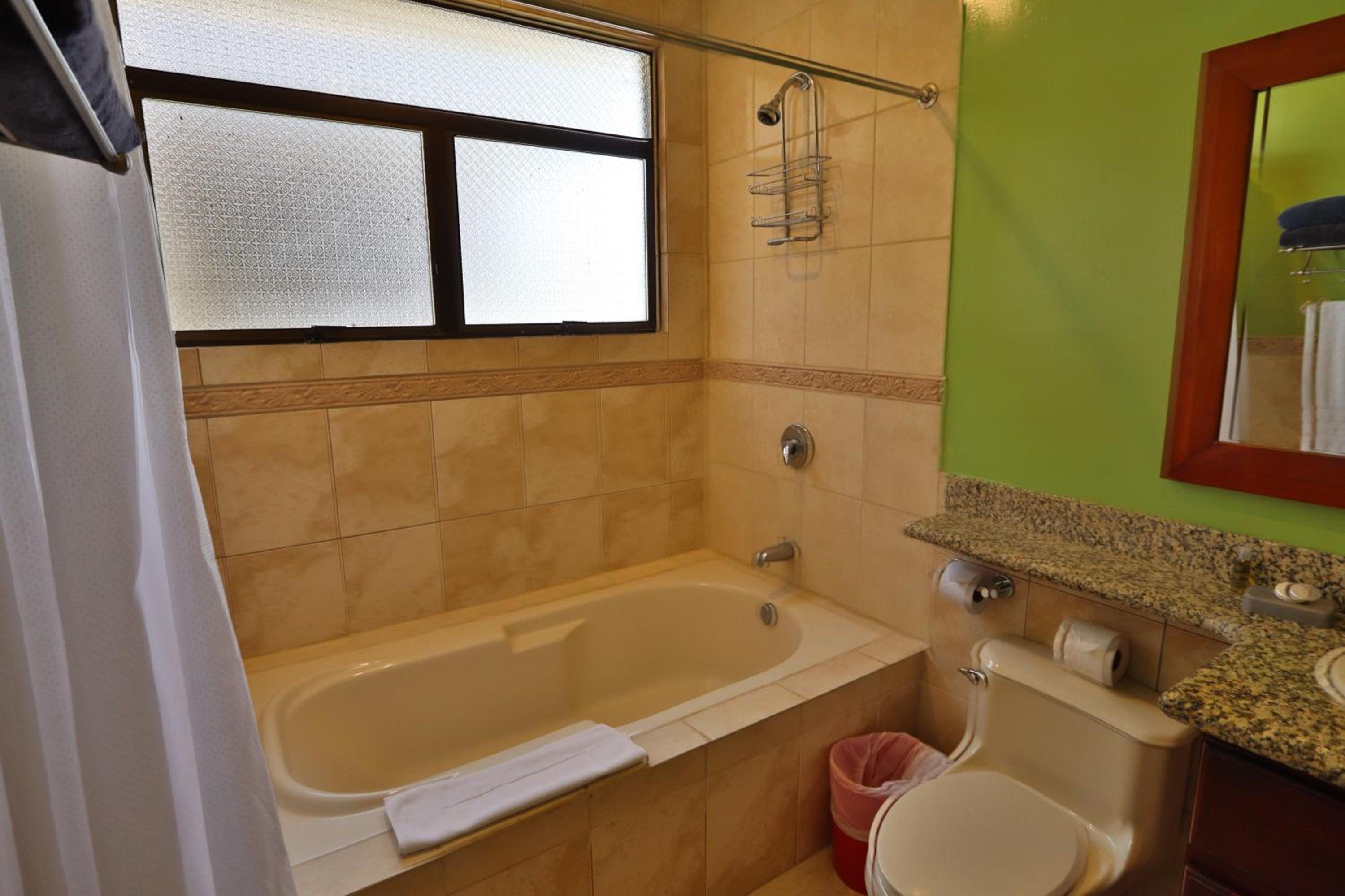 Two-Bedroom Apartment with Balcony - Photo 10