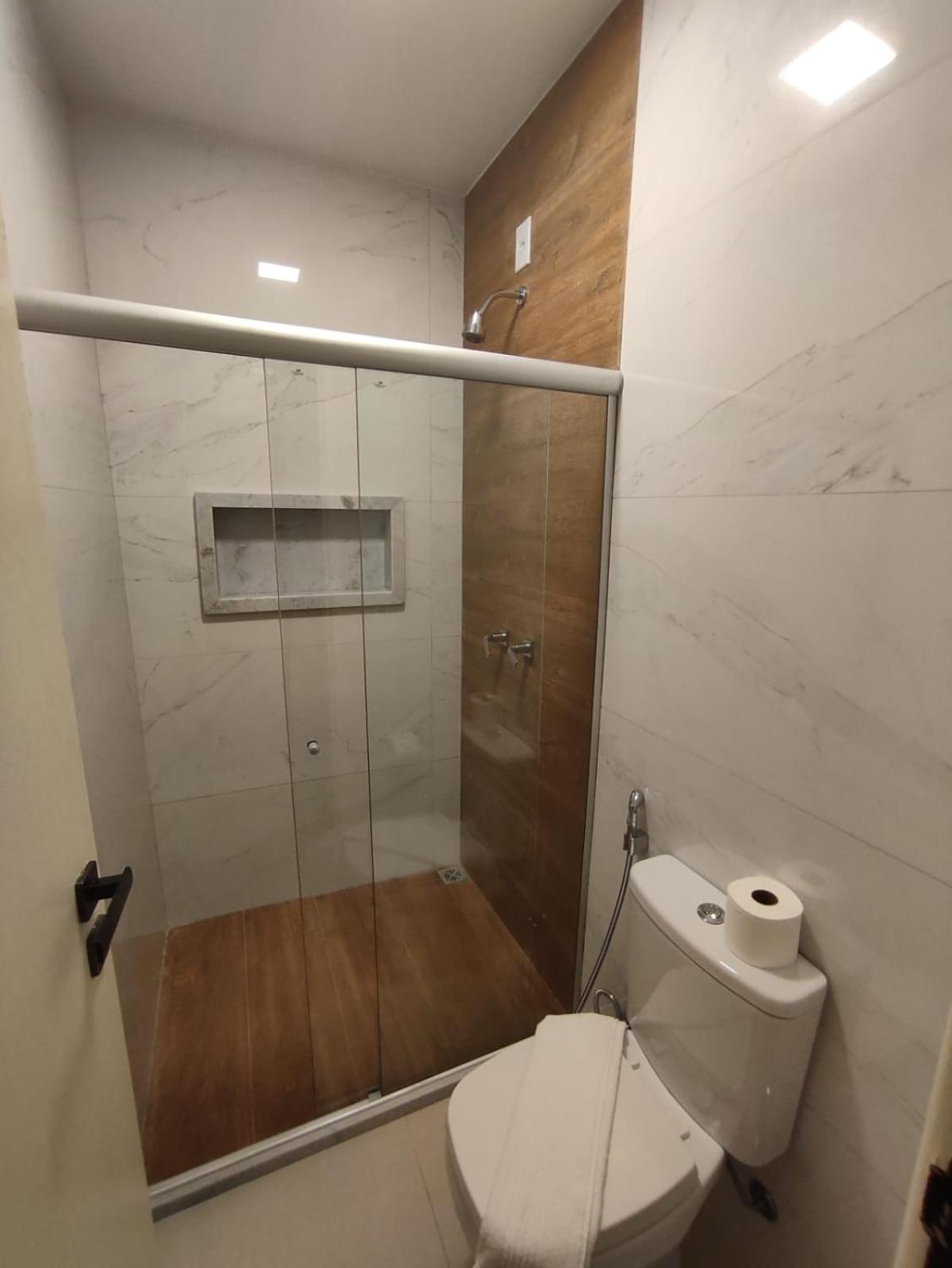 Queen Room with Pool View - Photo 8