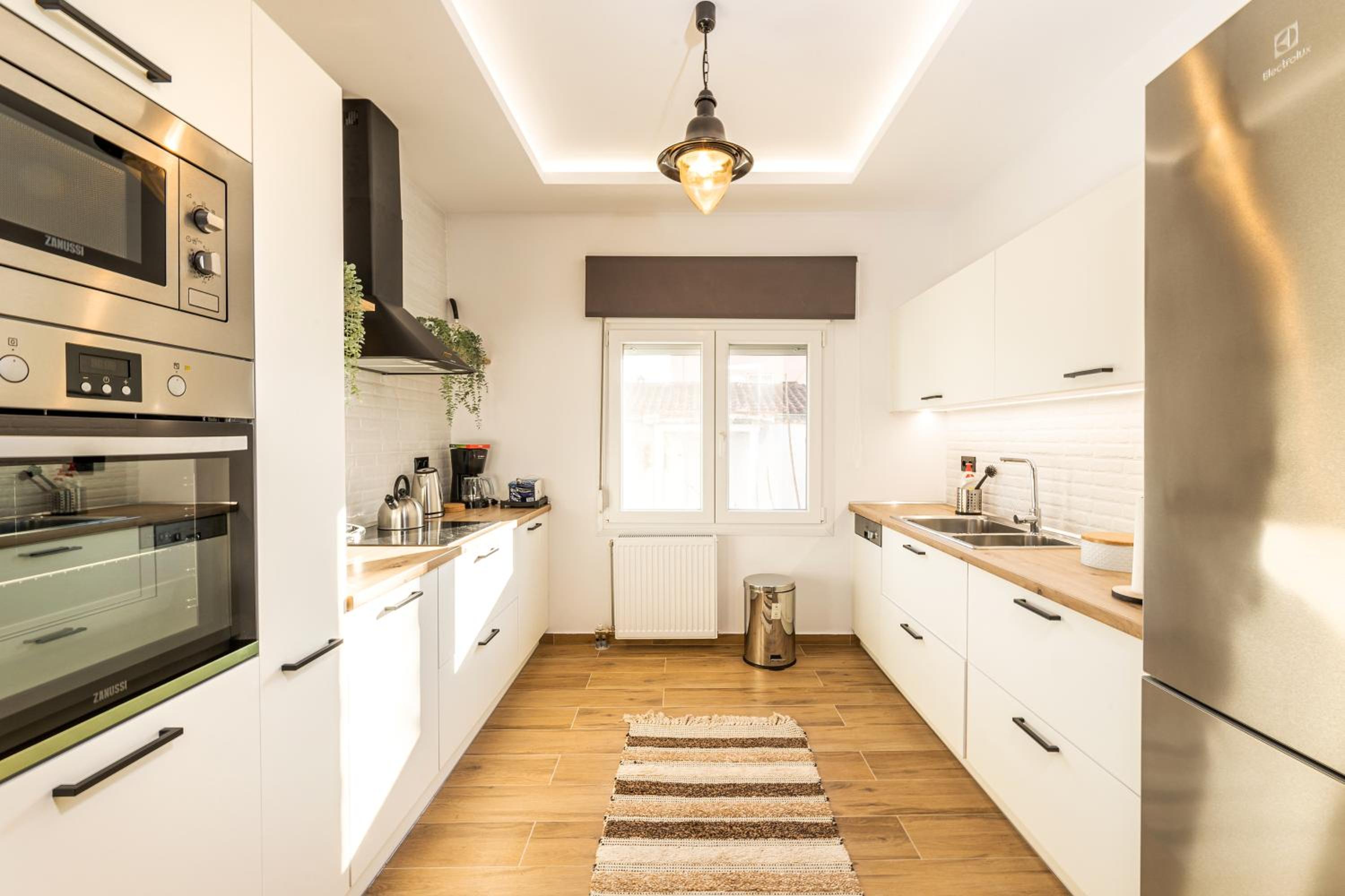 Two-Bedroom House - Photo 8