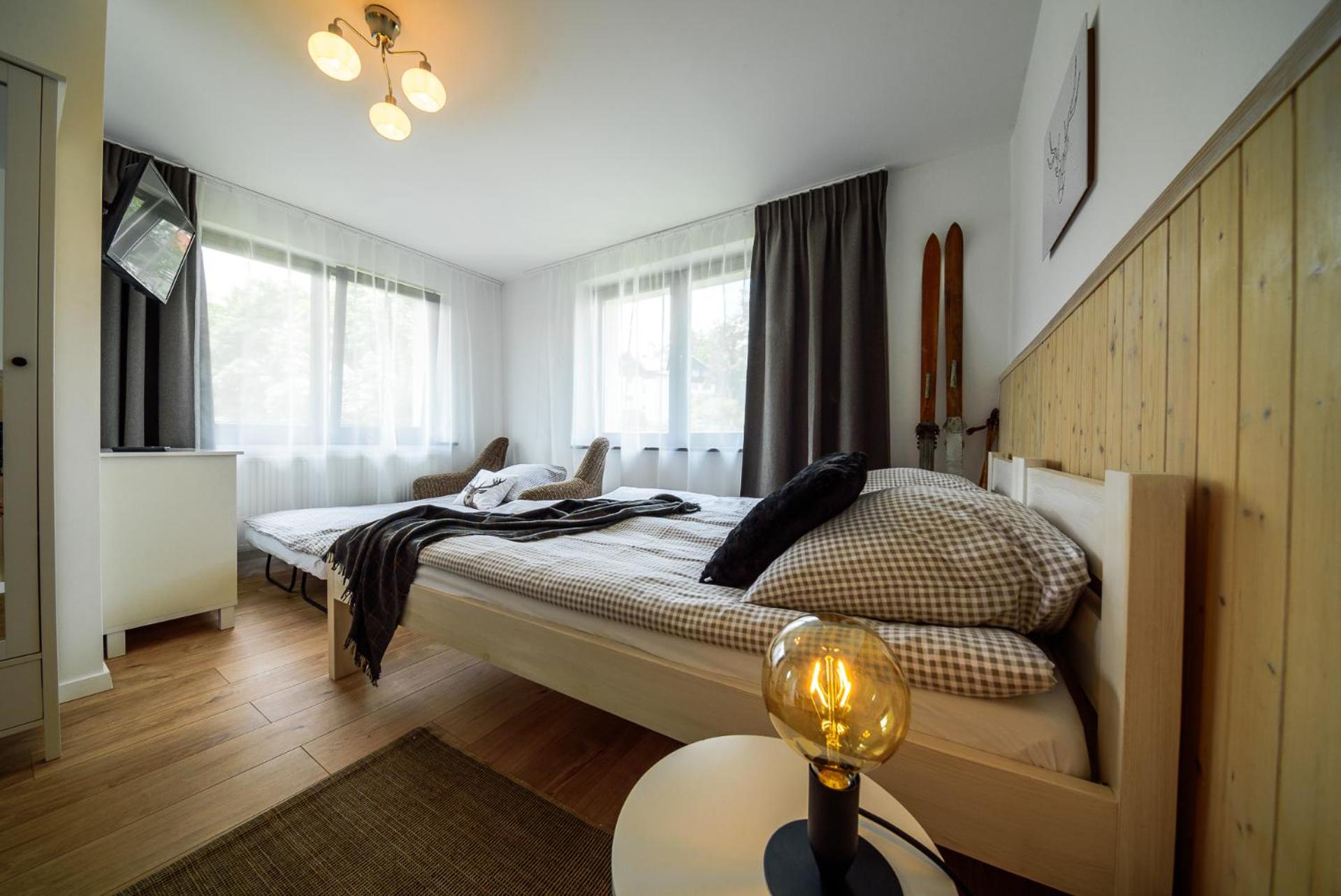 Triple Room with Mountain View