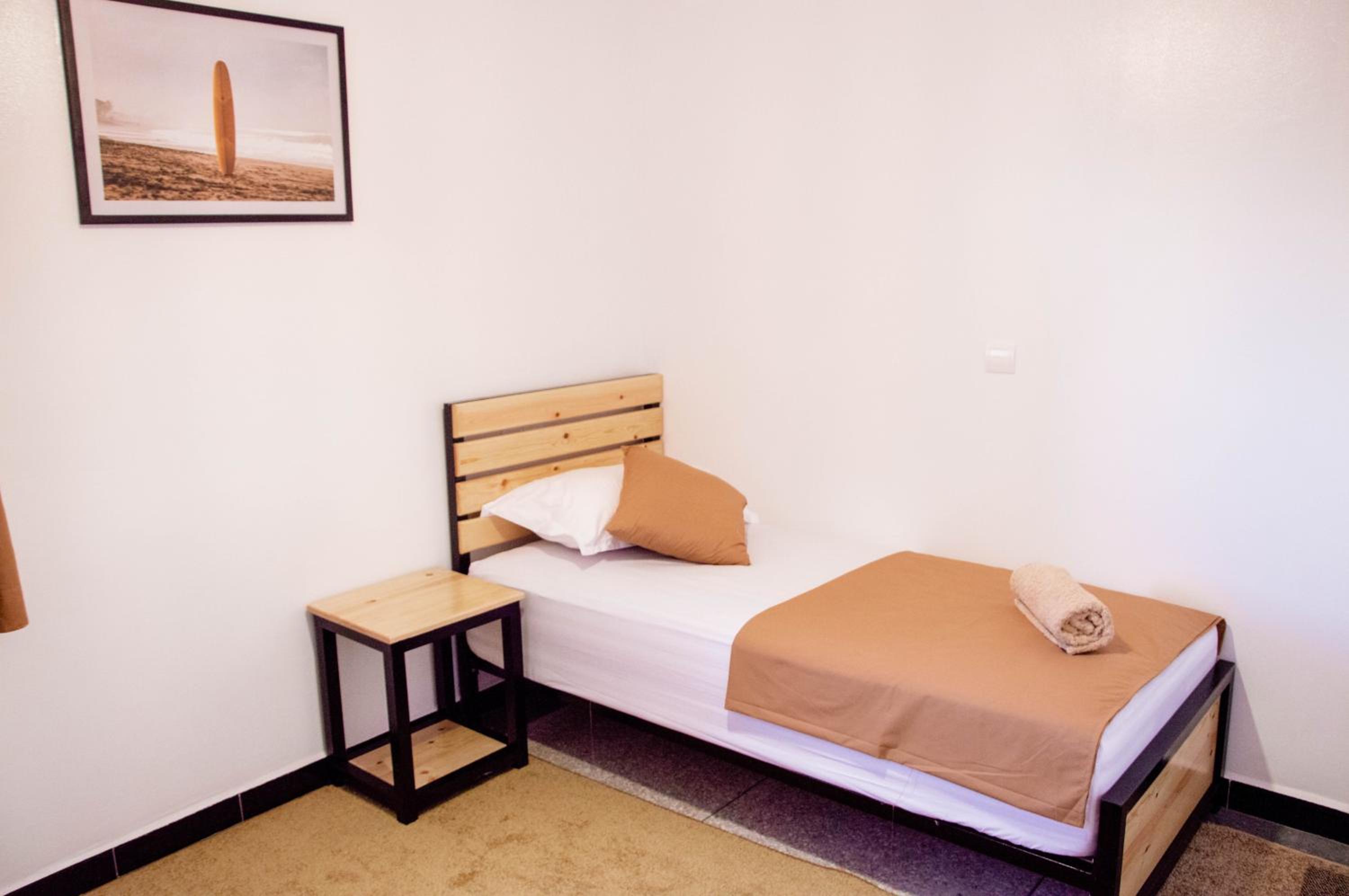 Single Room with Private Bathroom photo 1