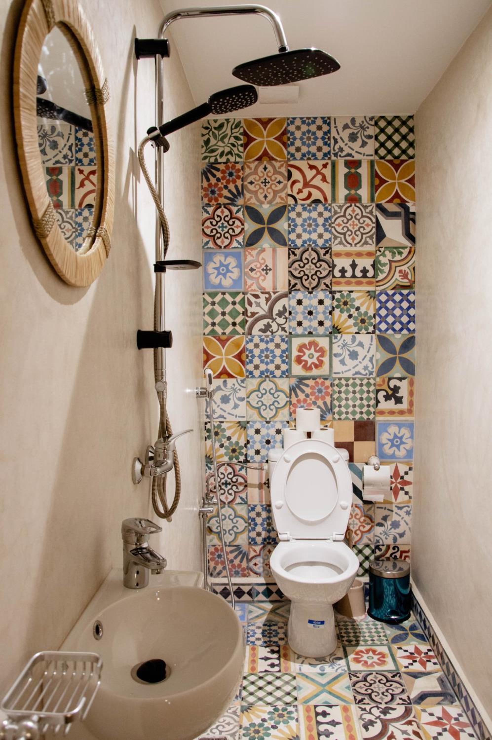 Double Room with Private Bathroom - Photo 12