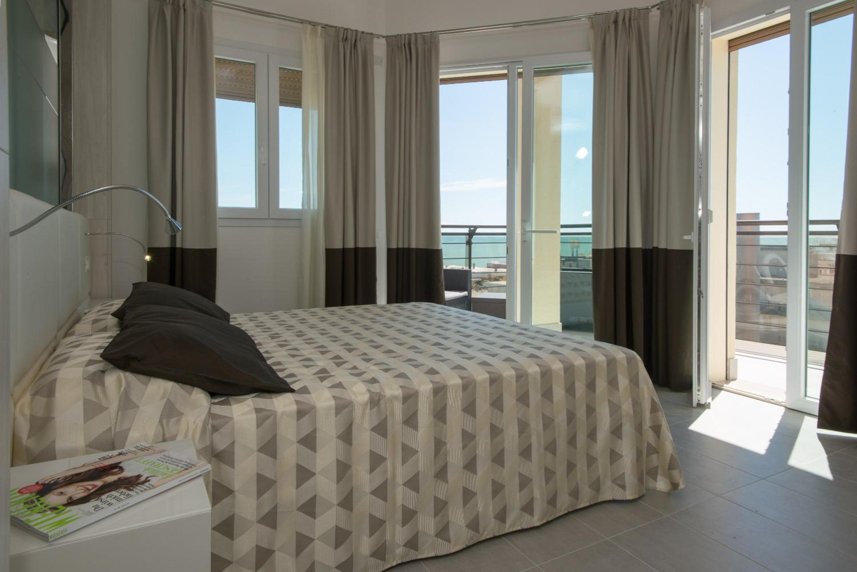 Executive Junior Suite