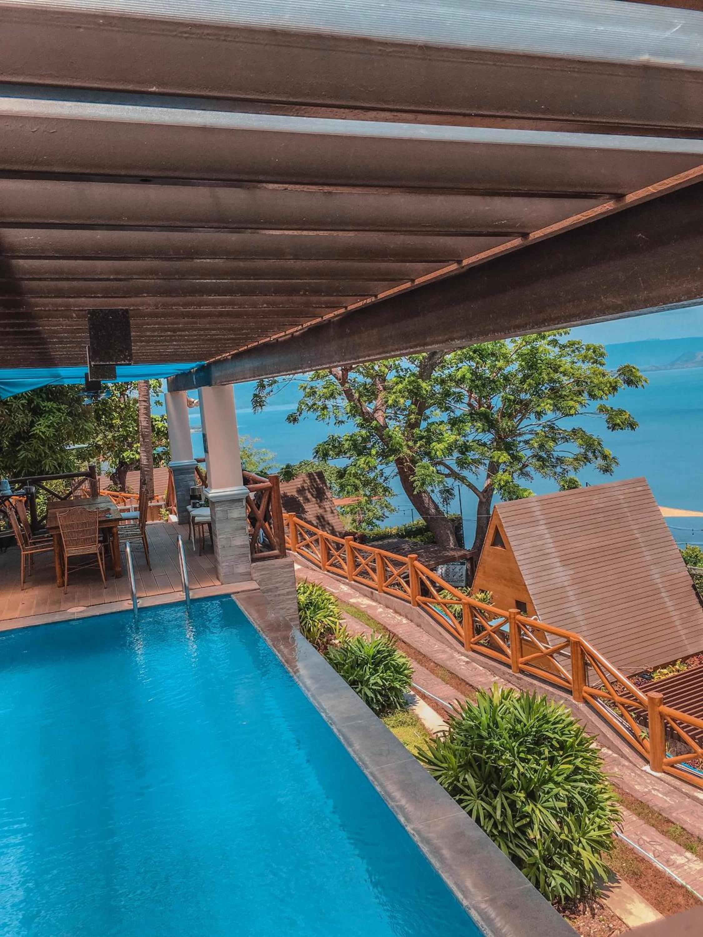 Suite with Private Pool photo 3