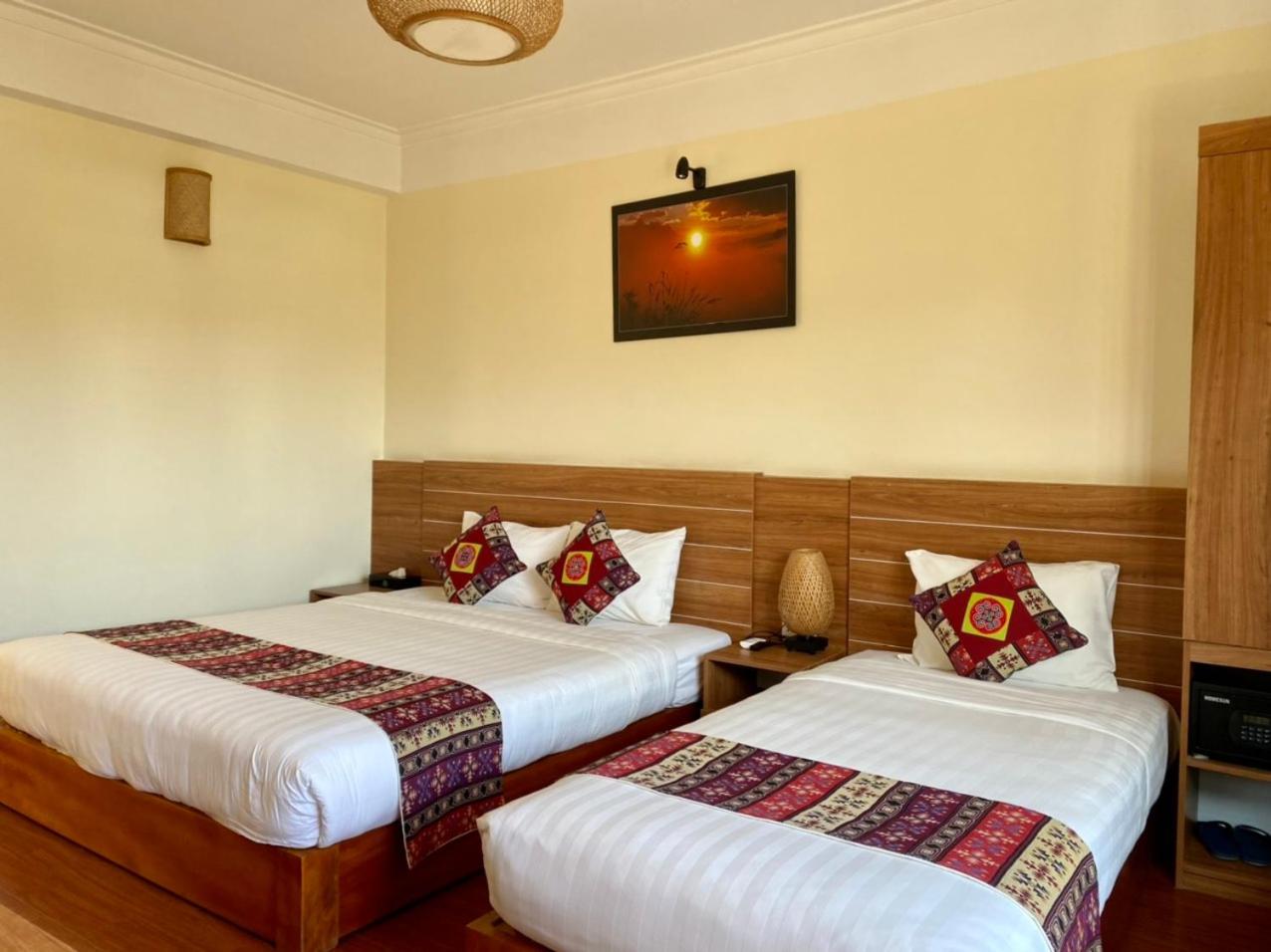 Deluxe Twin Room photo 2