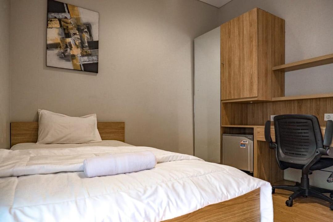Twin Room - Photo 3