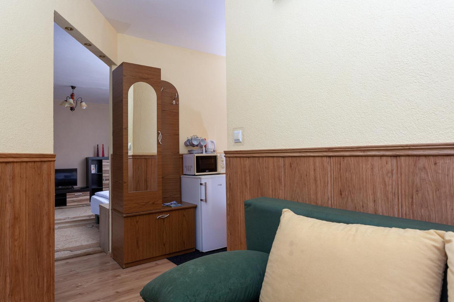 One-Bedroom Suite photo 3