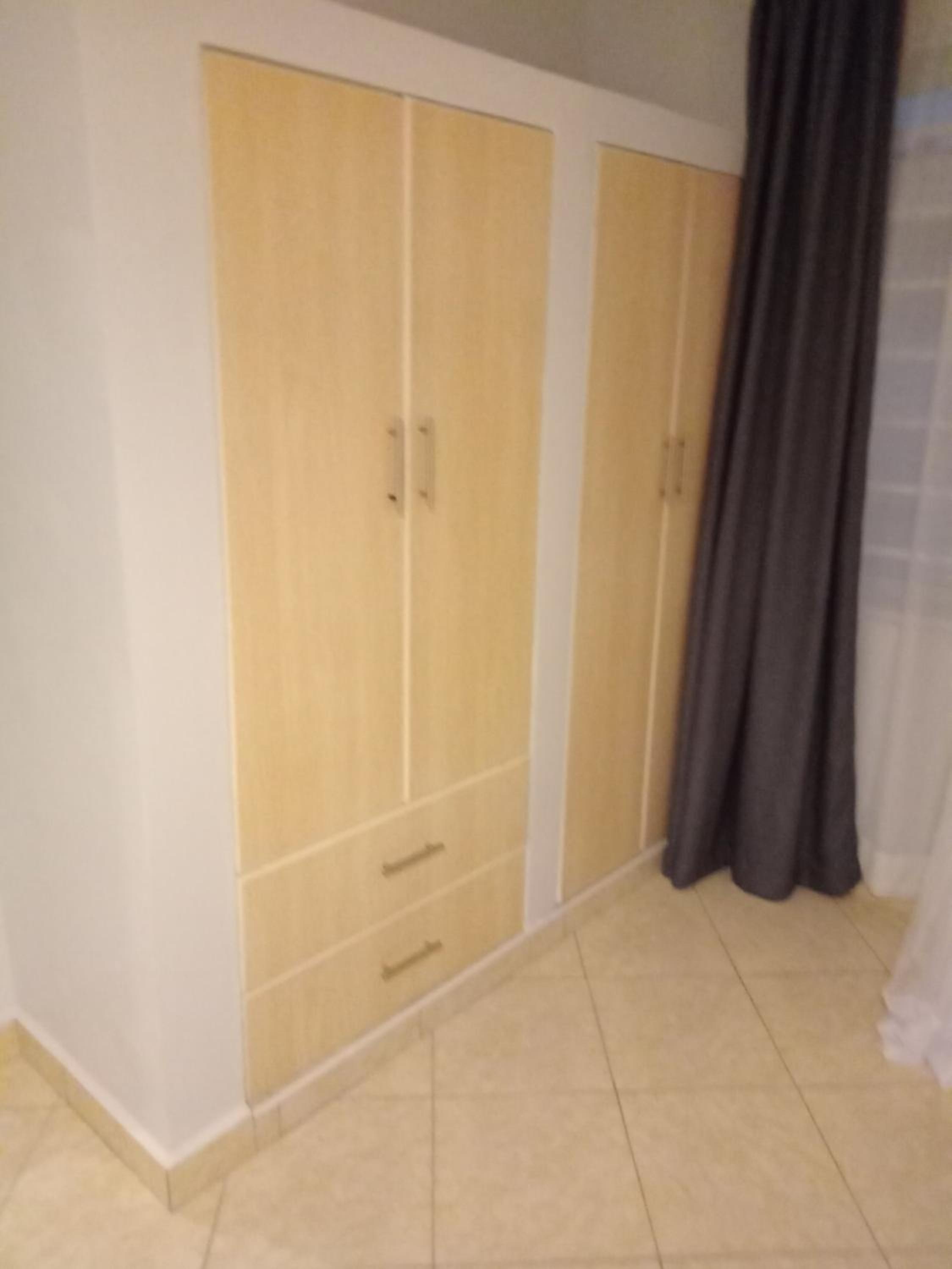 Two-Bedroom Apartment - Photo 9