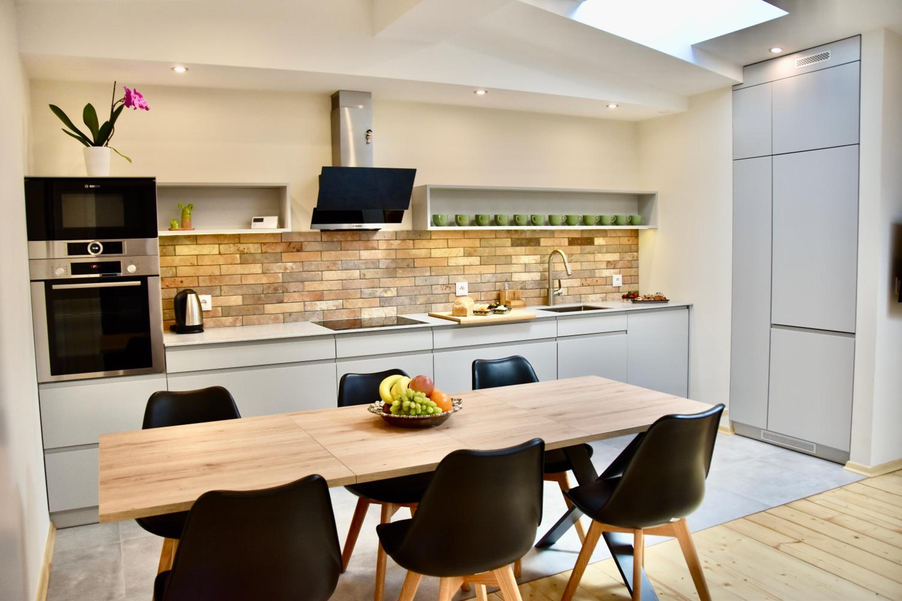 Three-Bedroom Apartment - Photo 13
