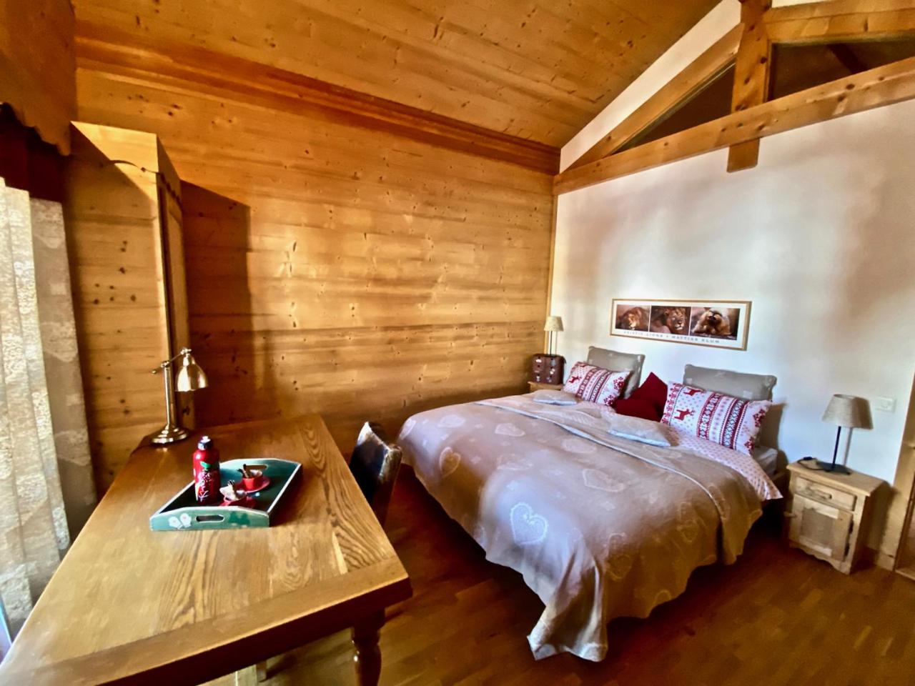 Chalet photo 2