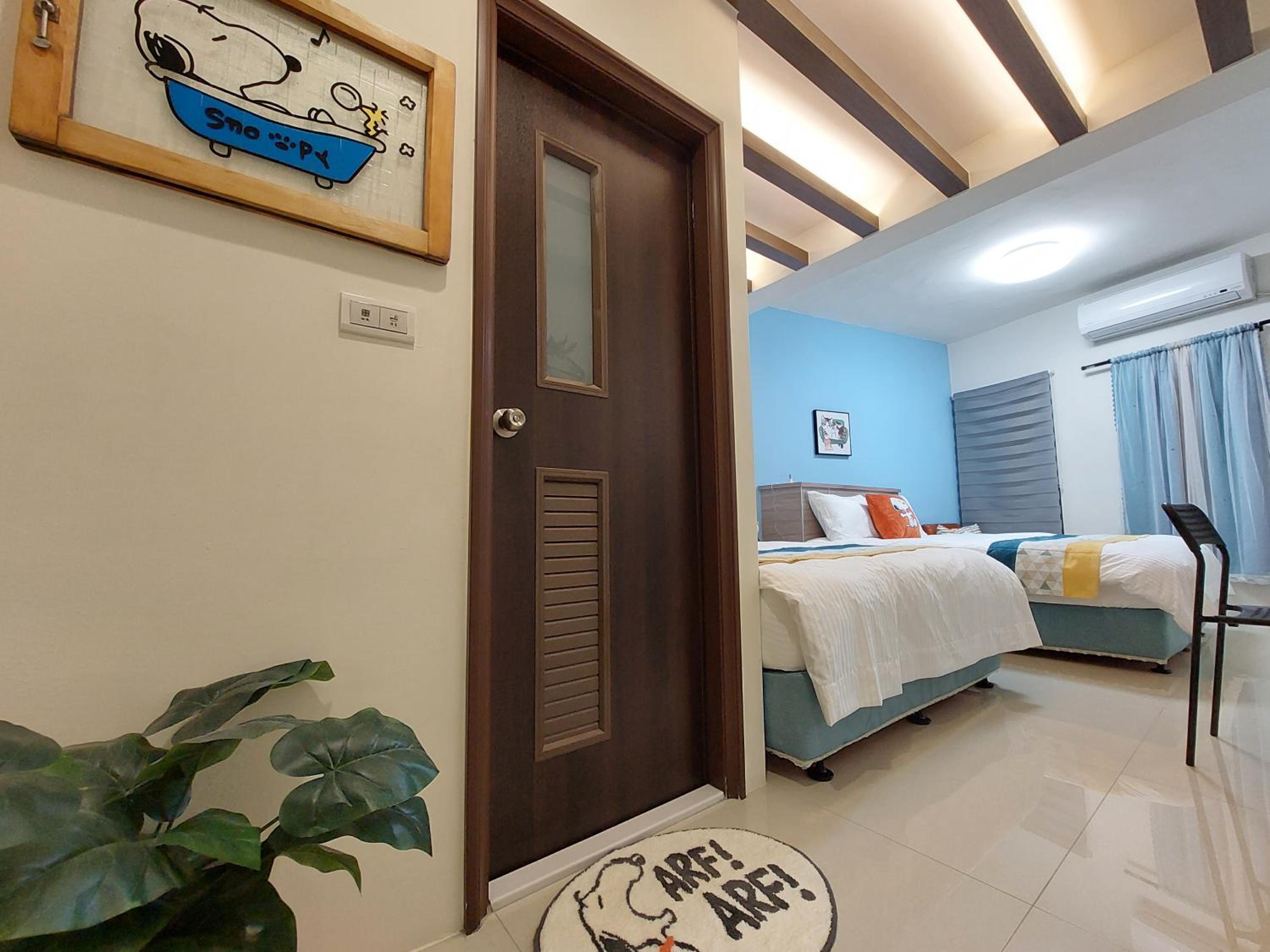 Comfort Family Room photo 1