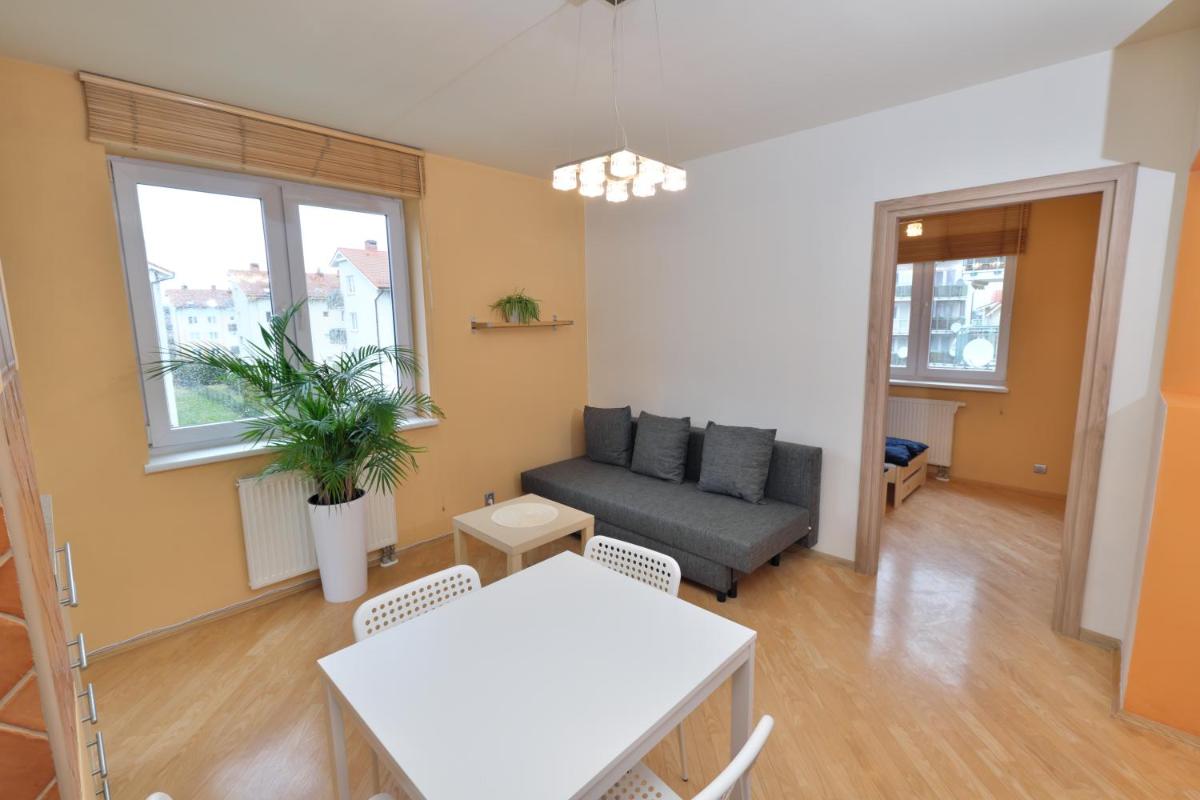 Two-Bedroom Apartment - Photo 9