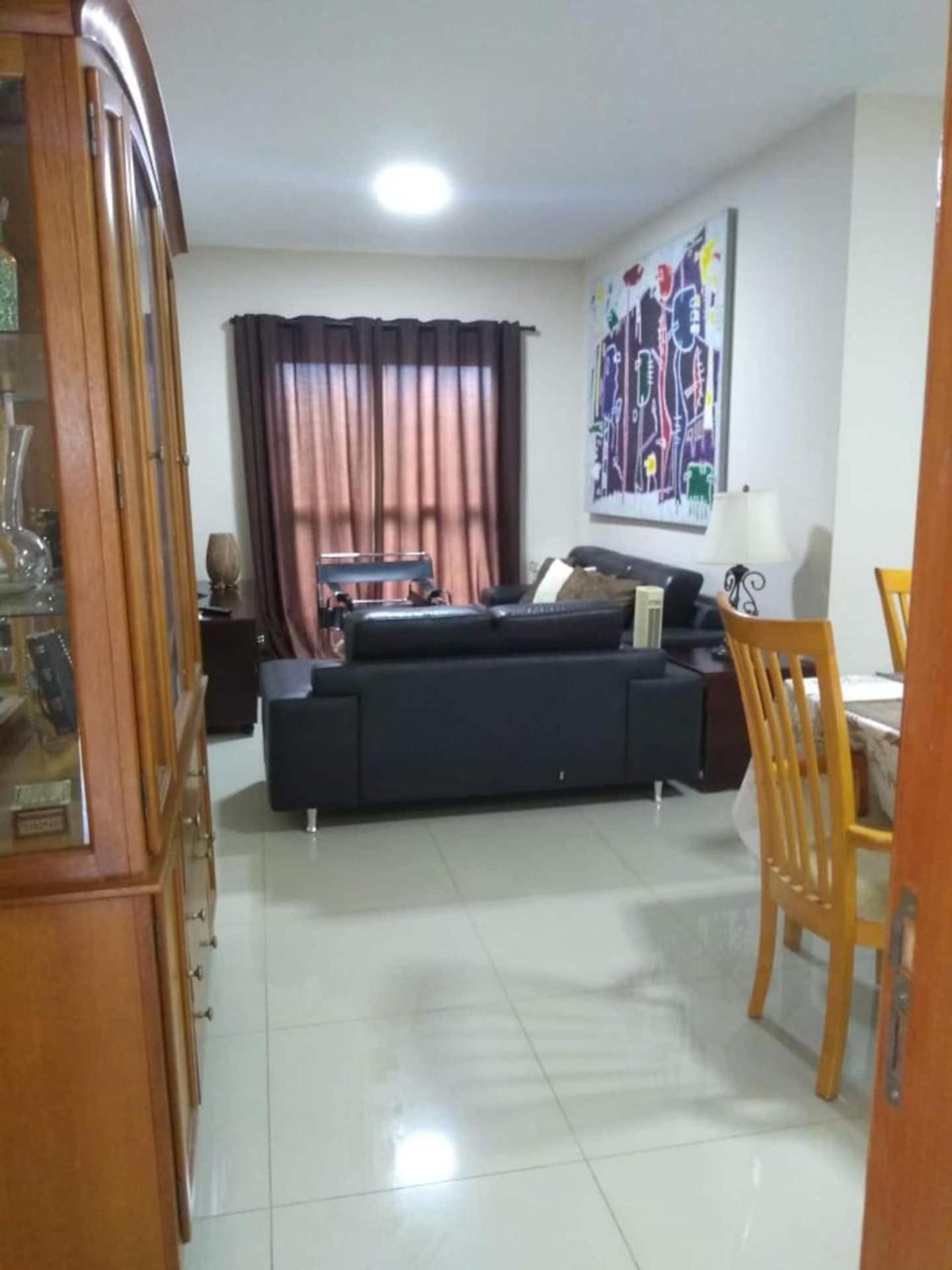 Apartment photo 1