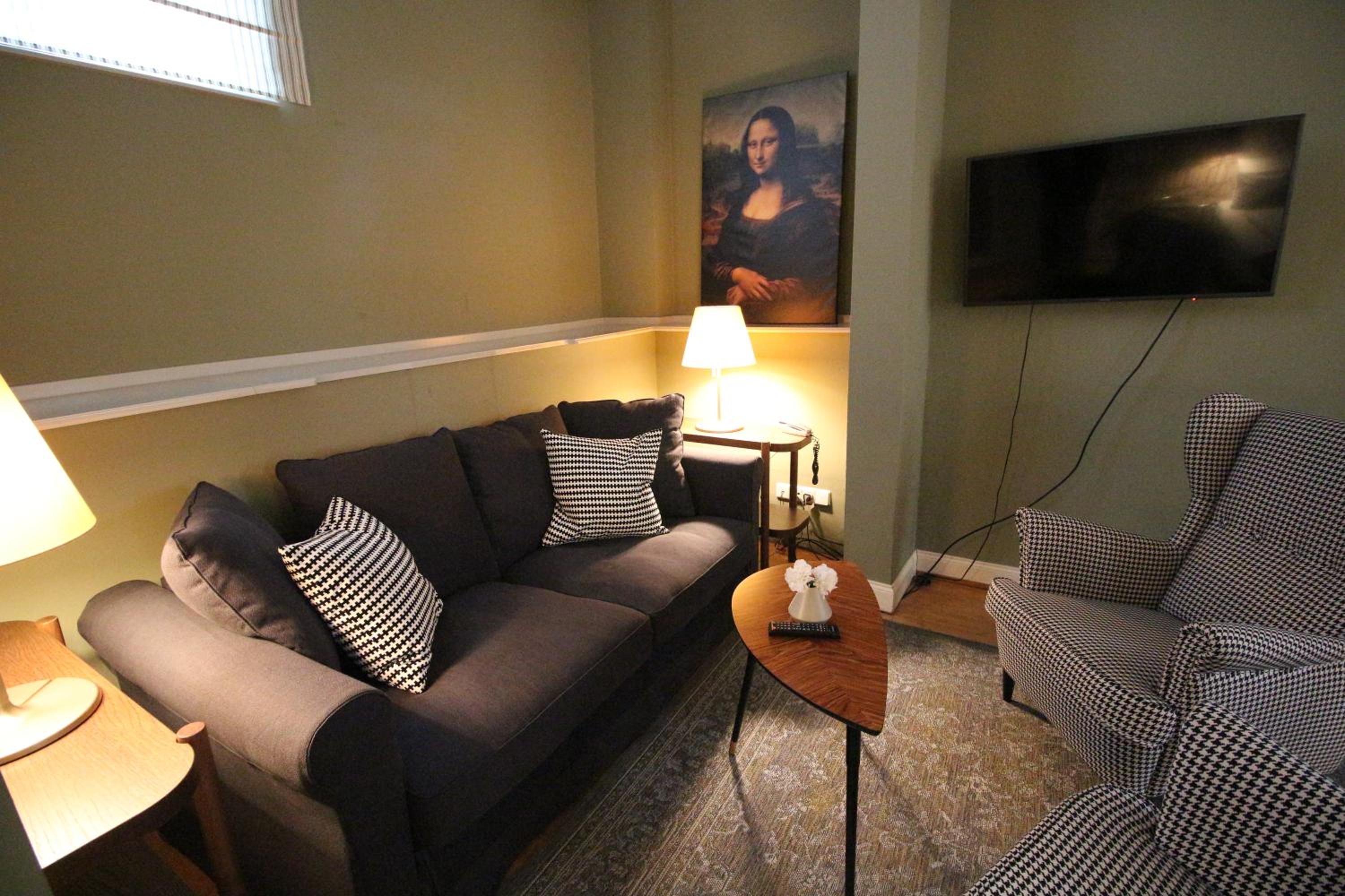 Double Room - Photo 26