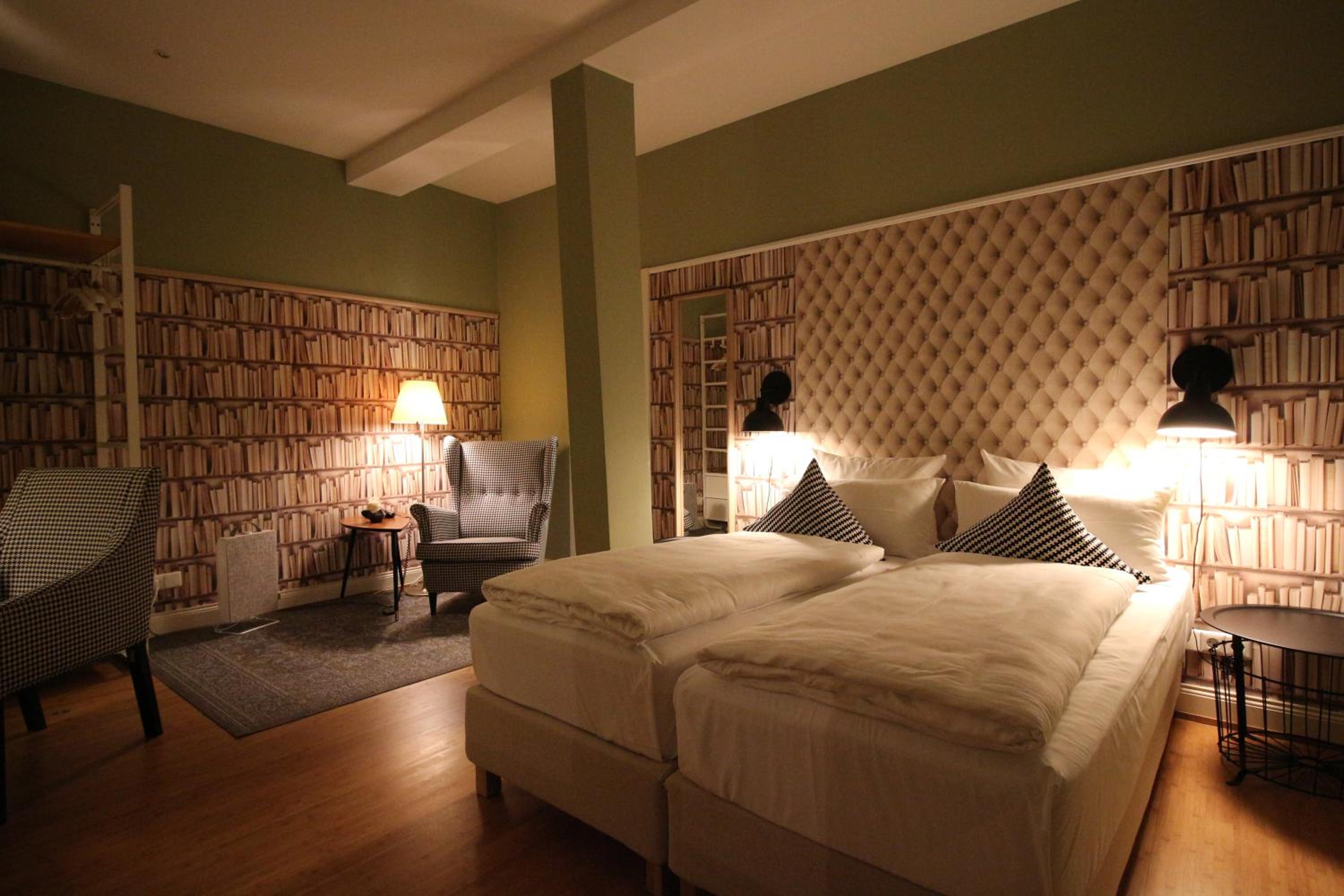 Small Double Room - Photo 4