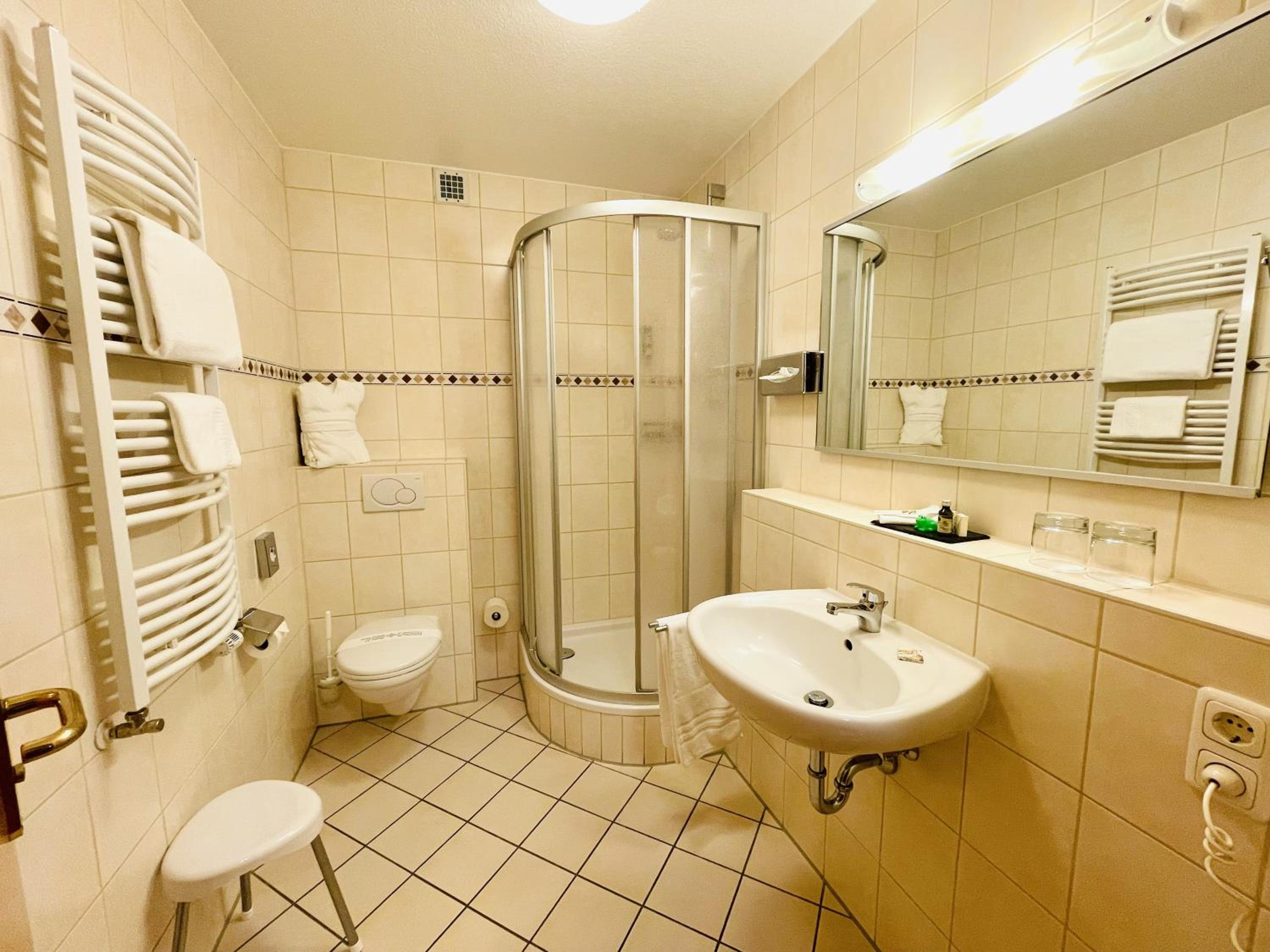 Comfort Double Room - Photo 7