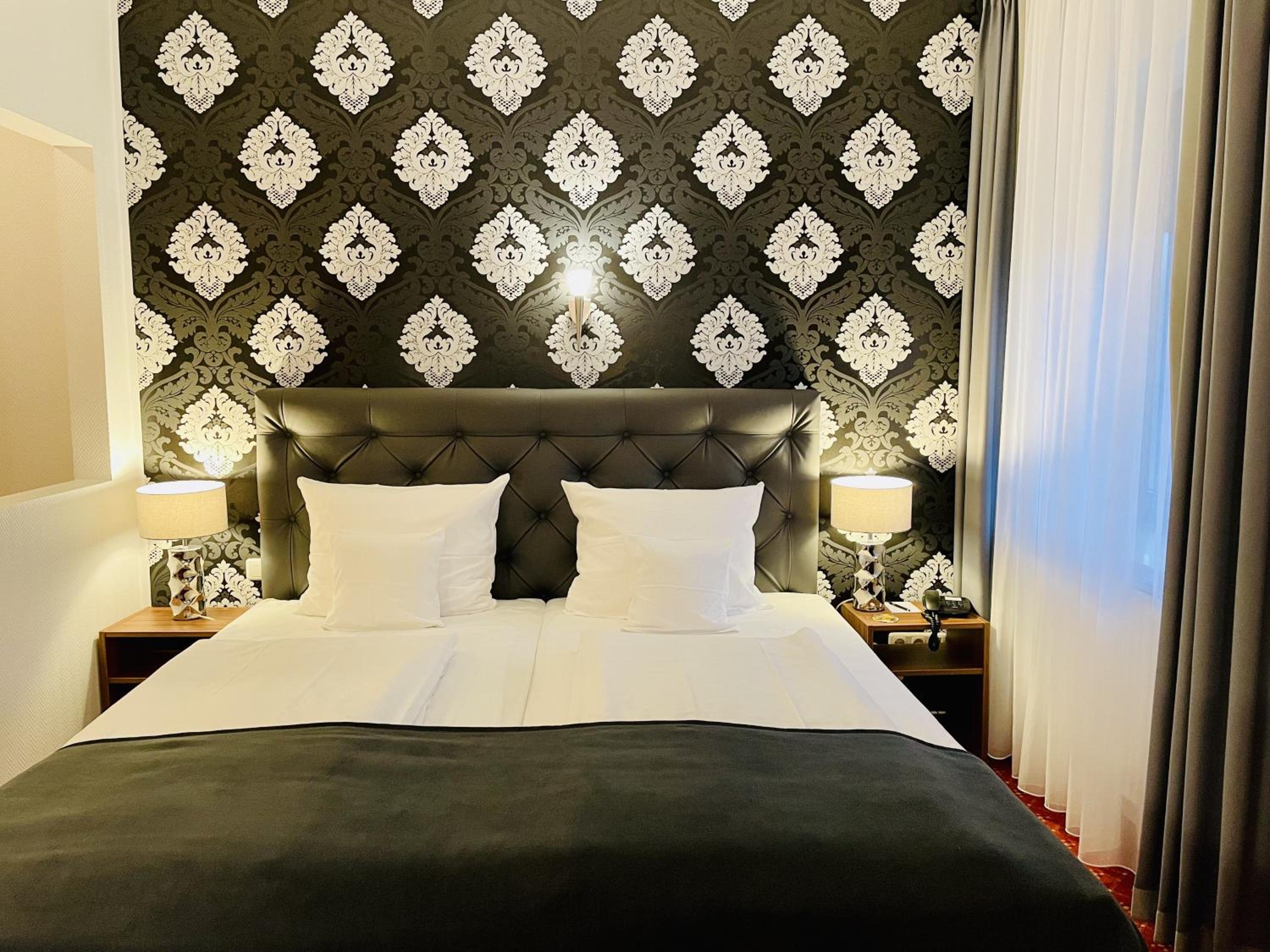 Comfort Double Room - Photo 10