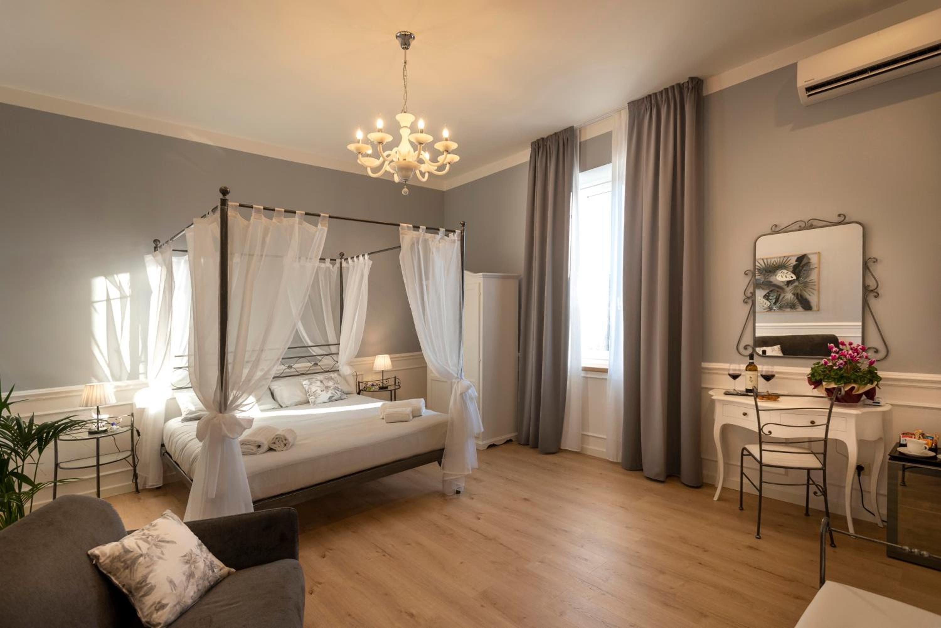 Queen Room - Photo 1