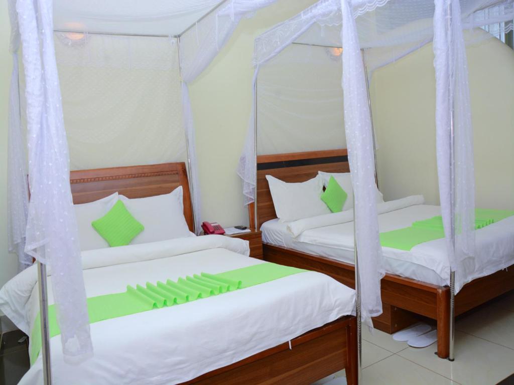Twin Room with Balcony