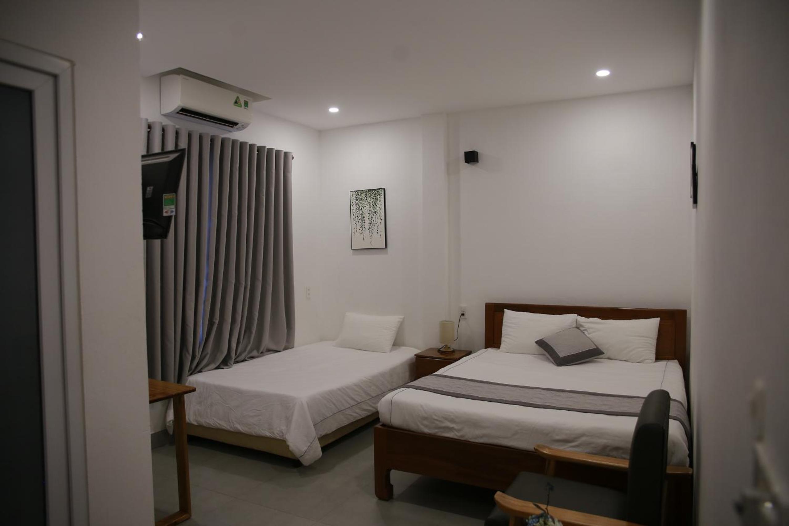 Standard Triple Room - Photo 6