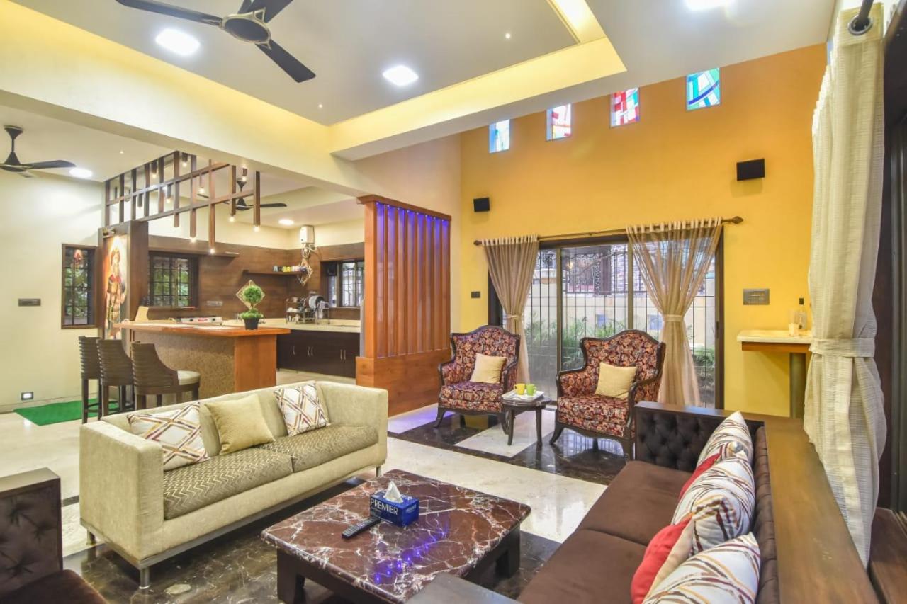 Villa photo 1