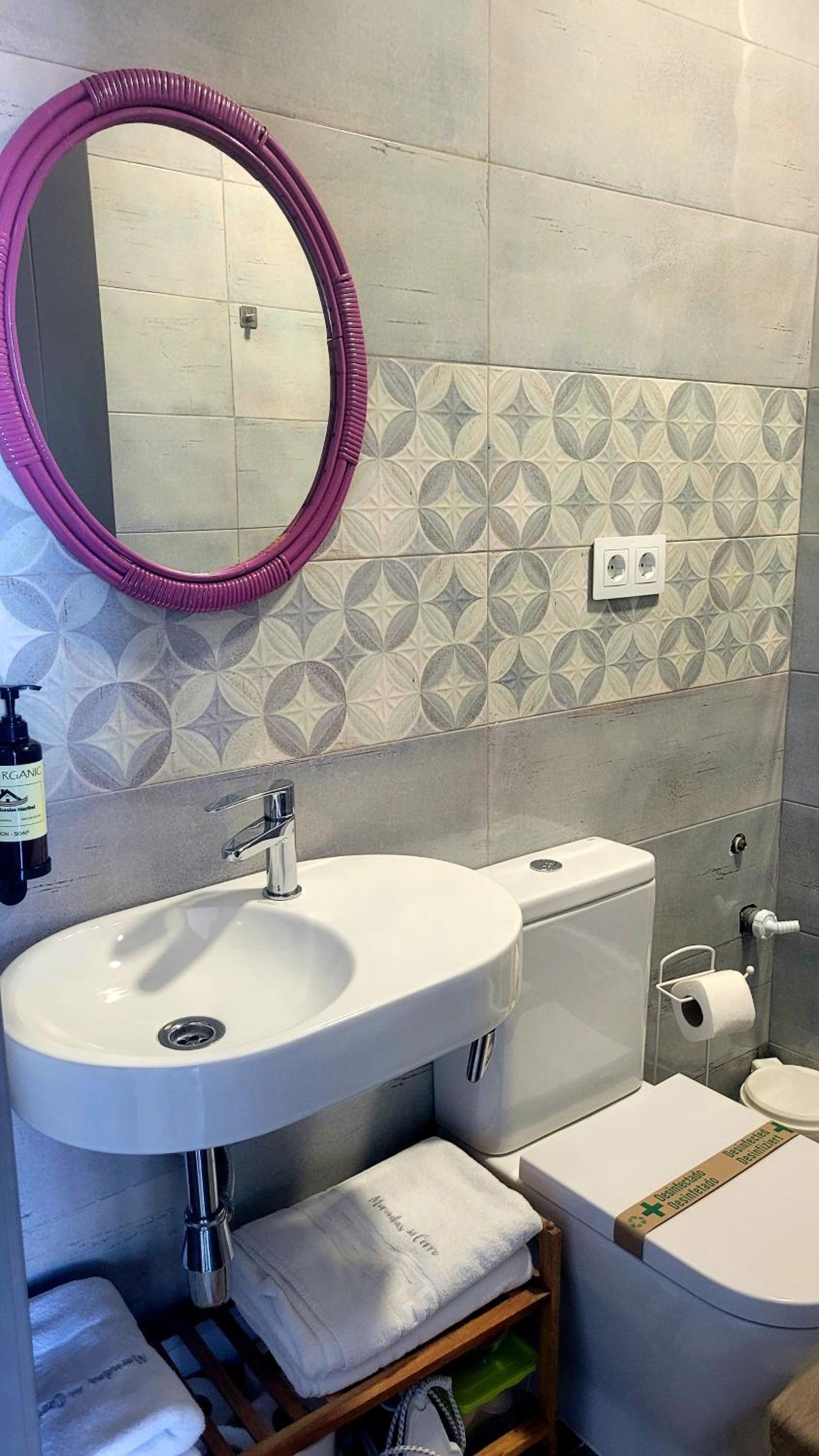 Deluxe Double or Twin Room with Spa Bath photo 2