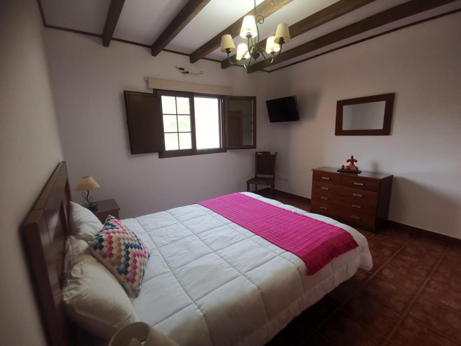 Casa de tres habitaciones