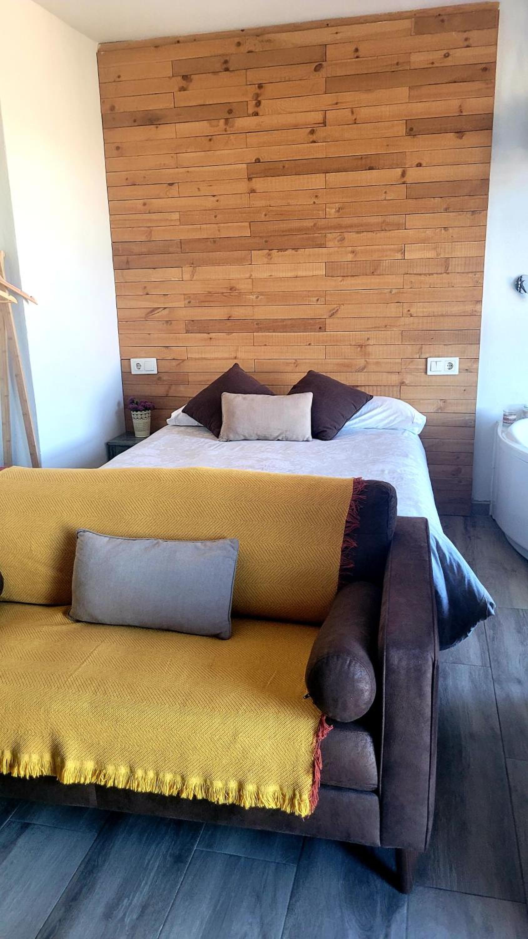 Deluxe Double or Twin Room with River View photo 3