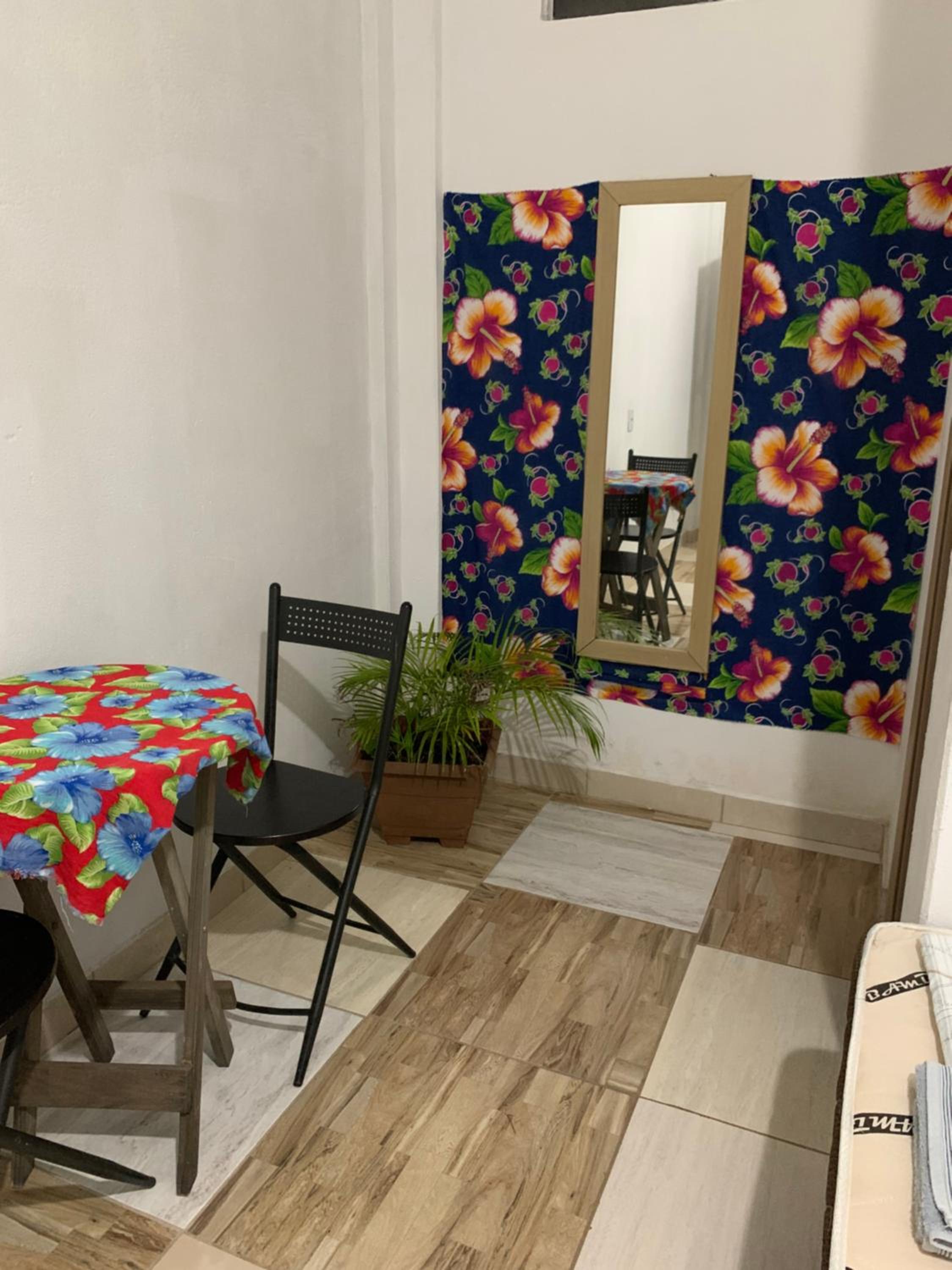 Quadruple Room - Photo 3
