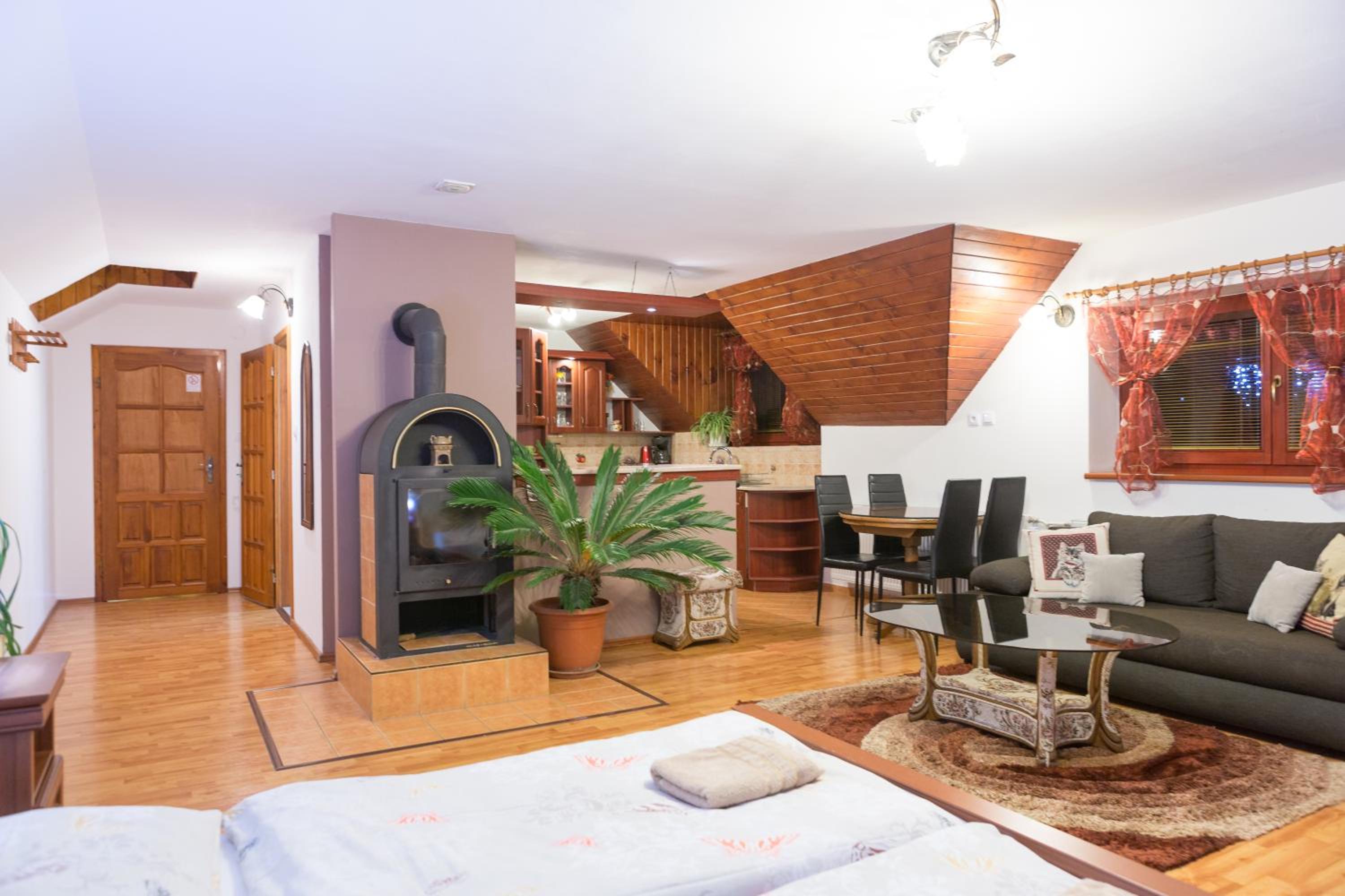 Family Room with Terrace - Photo 1