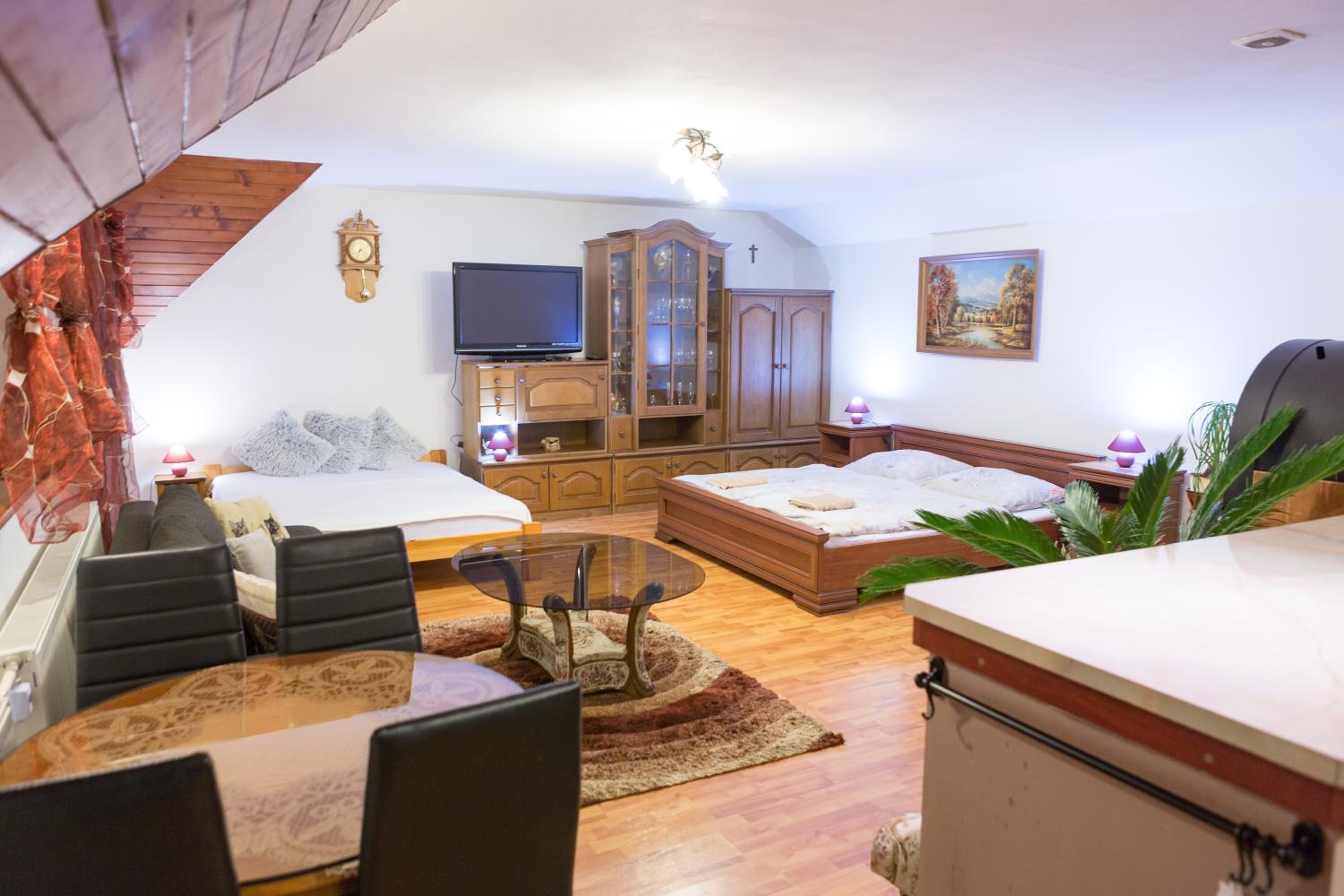 Family Room with Terrace - Photo 13