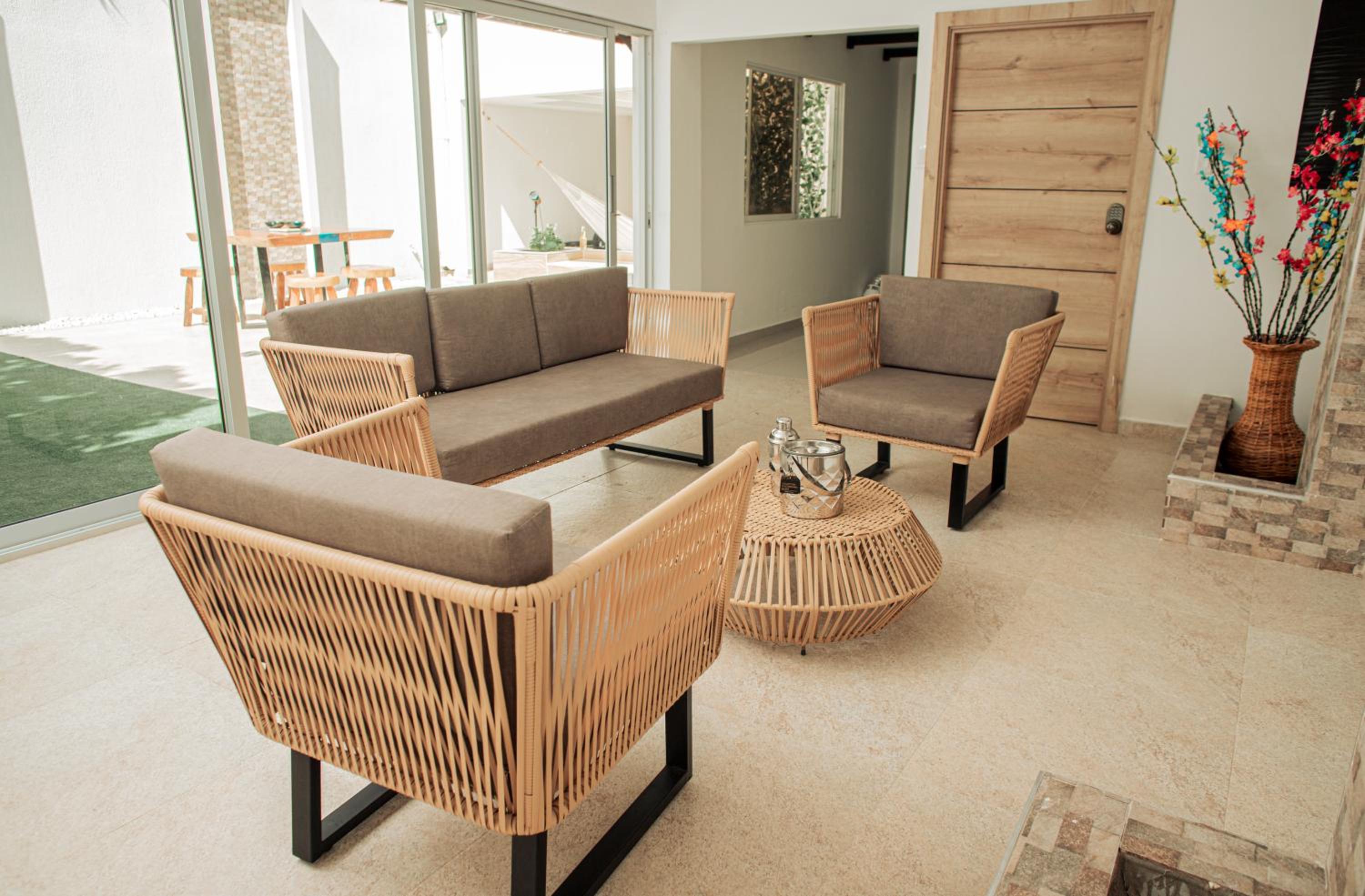 Four-Bedroom House photo 1