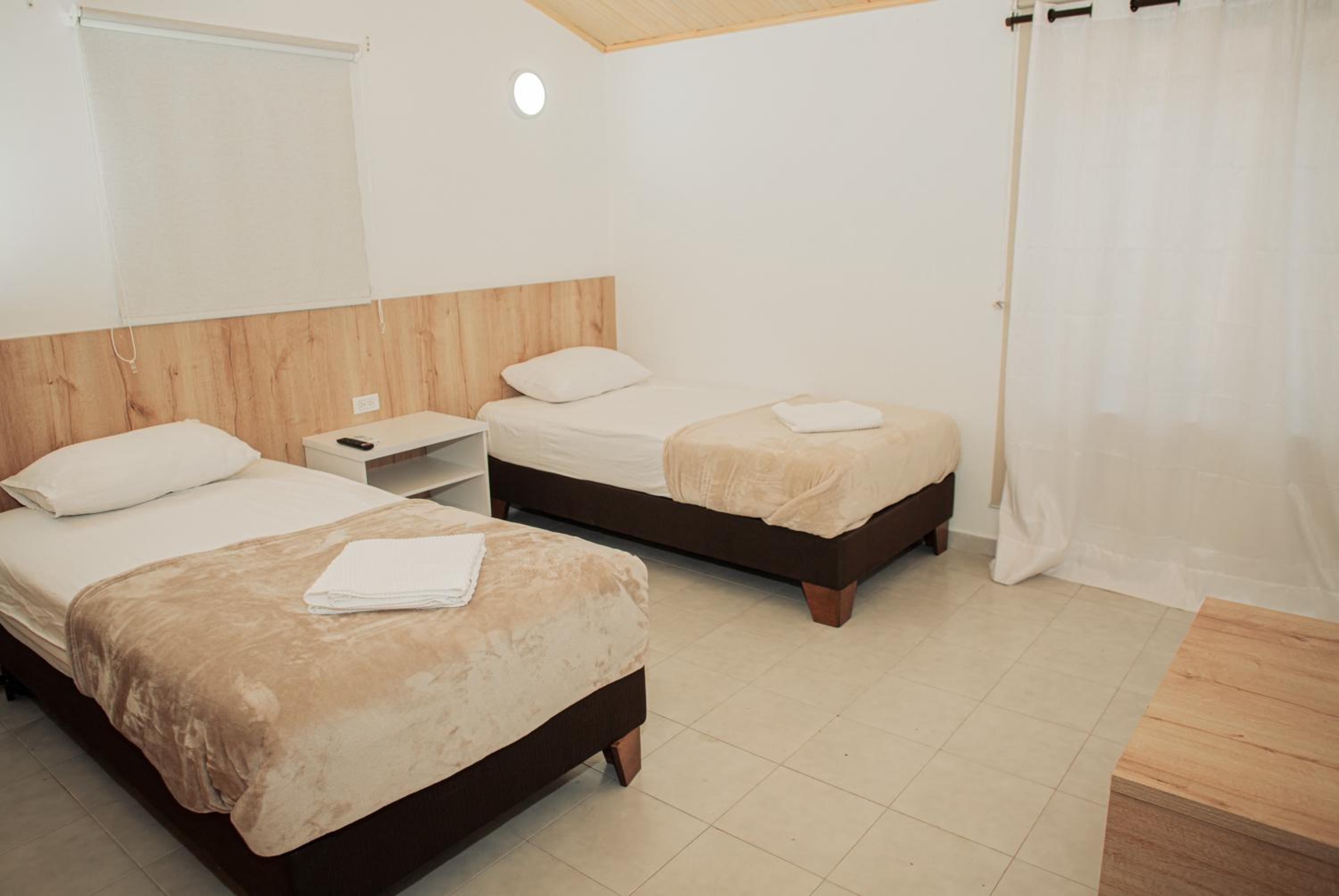 Deluxe Room (2 Adults + 1 Child) photo 2